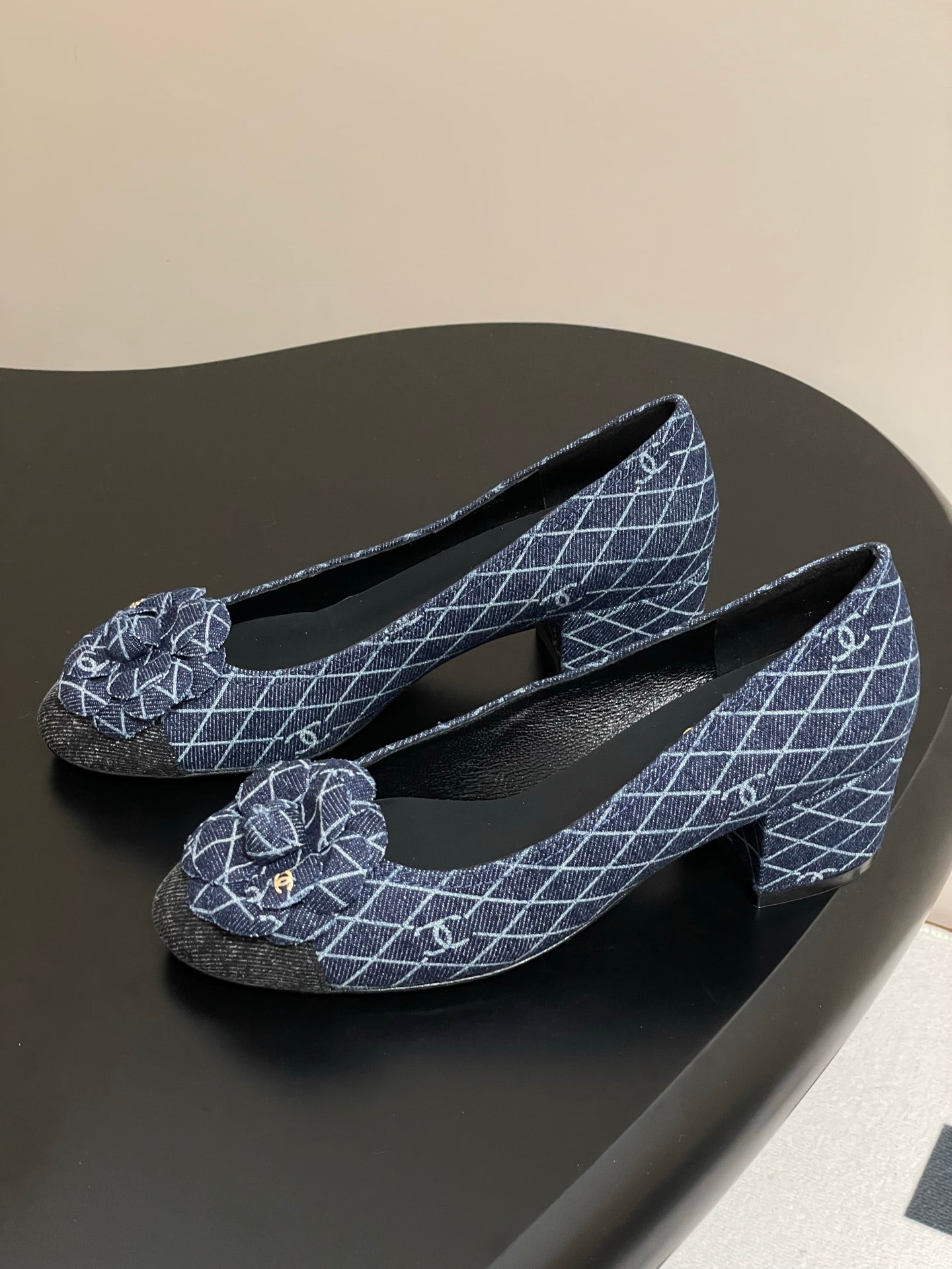 CC 25S Ballet Flower