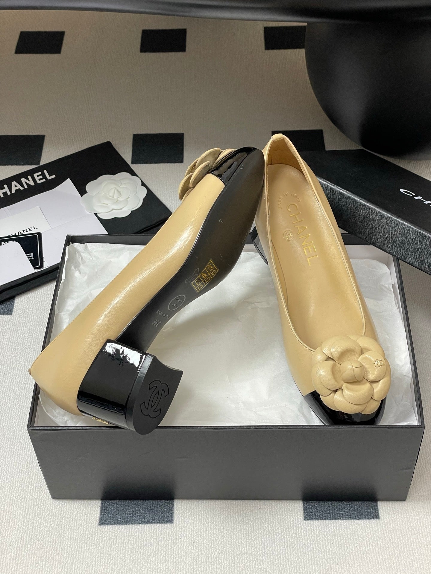 CC 25S Ballet Flower