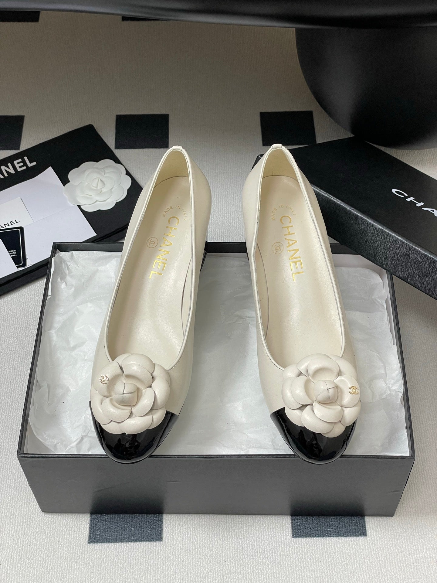 CC 25S Ballet Flower