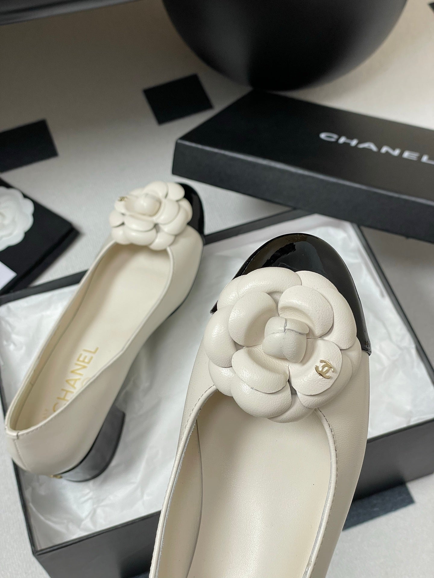 CC 25S Ballet Flower