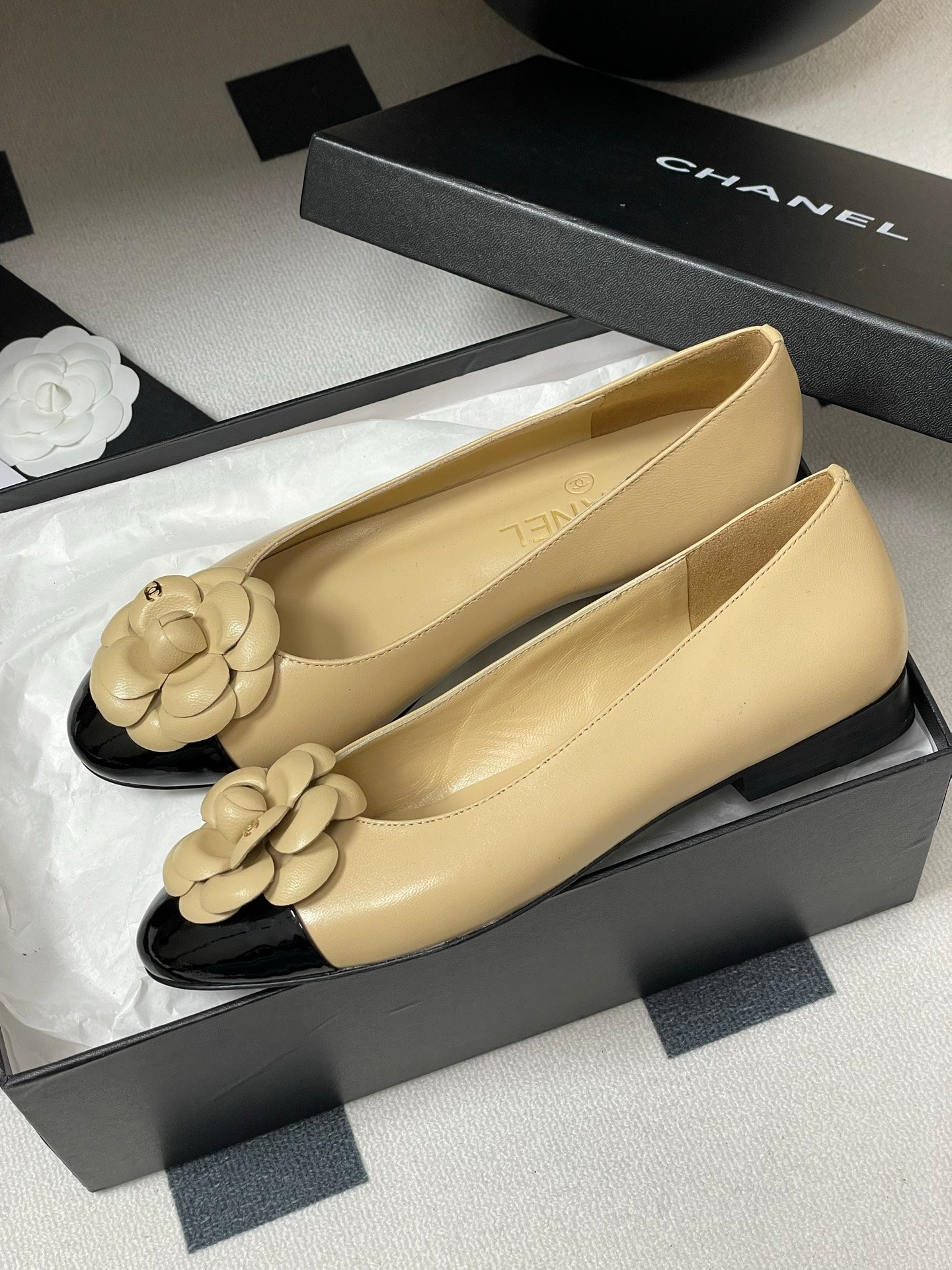 CC 25S Ballet Flower