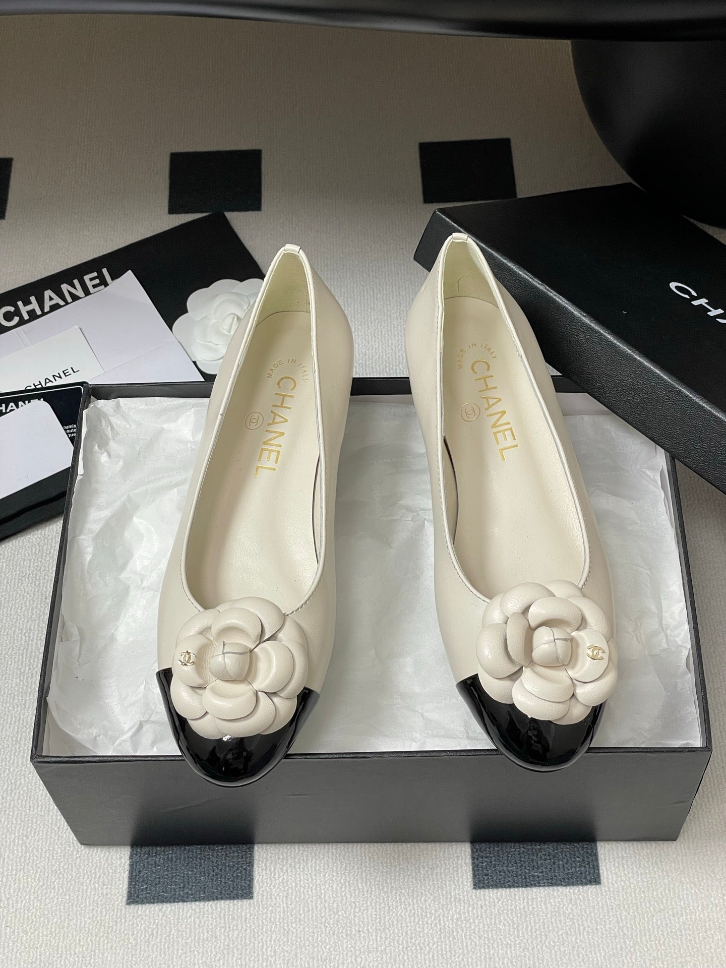 CC 25S Ballet Flower