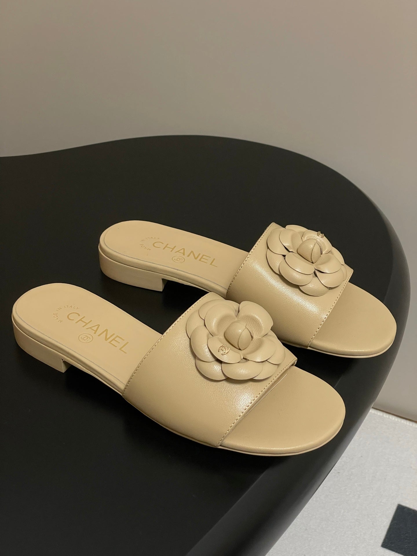 CC 25S Sandal Flower
