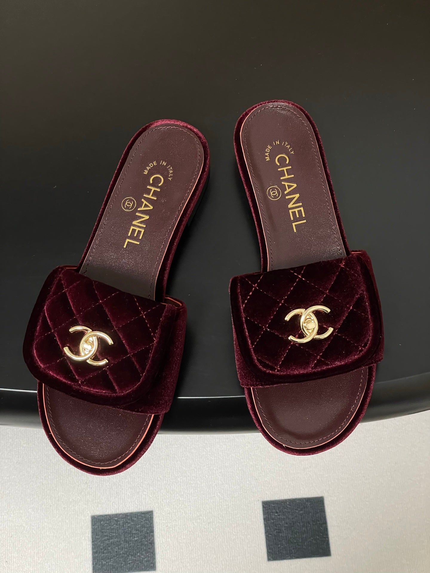 CC 25F Slide Quilted