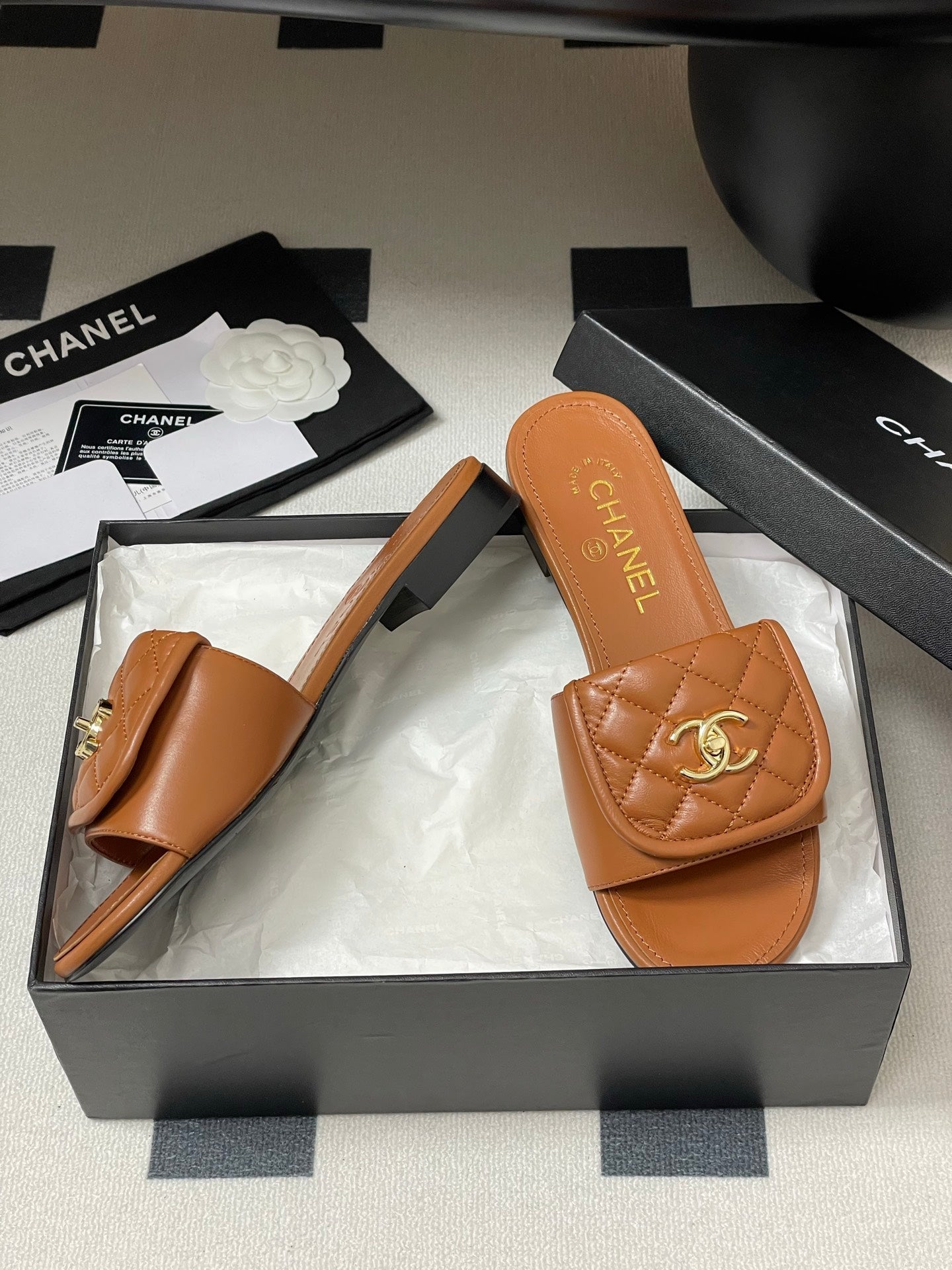 CC 25F Slide Quilted