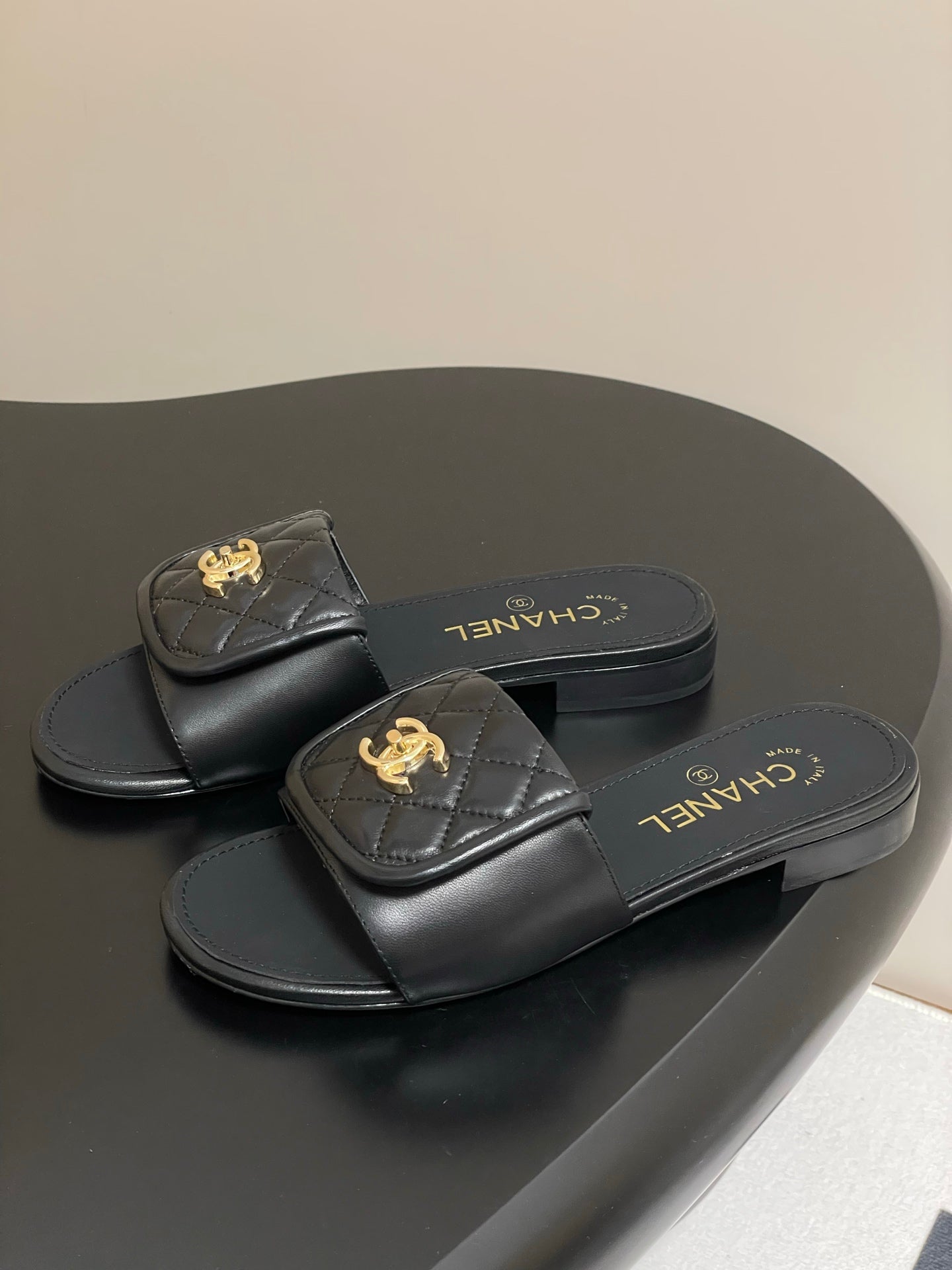 CC 25F Slide Quilted