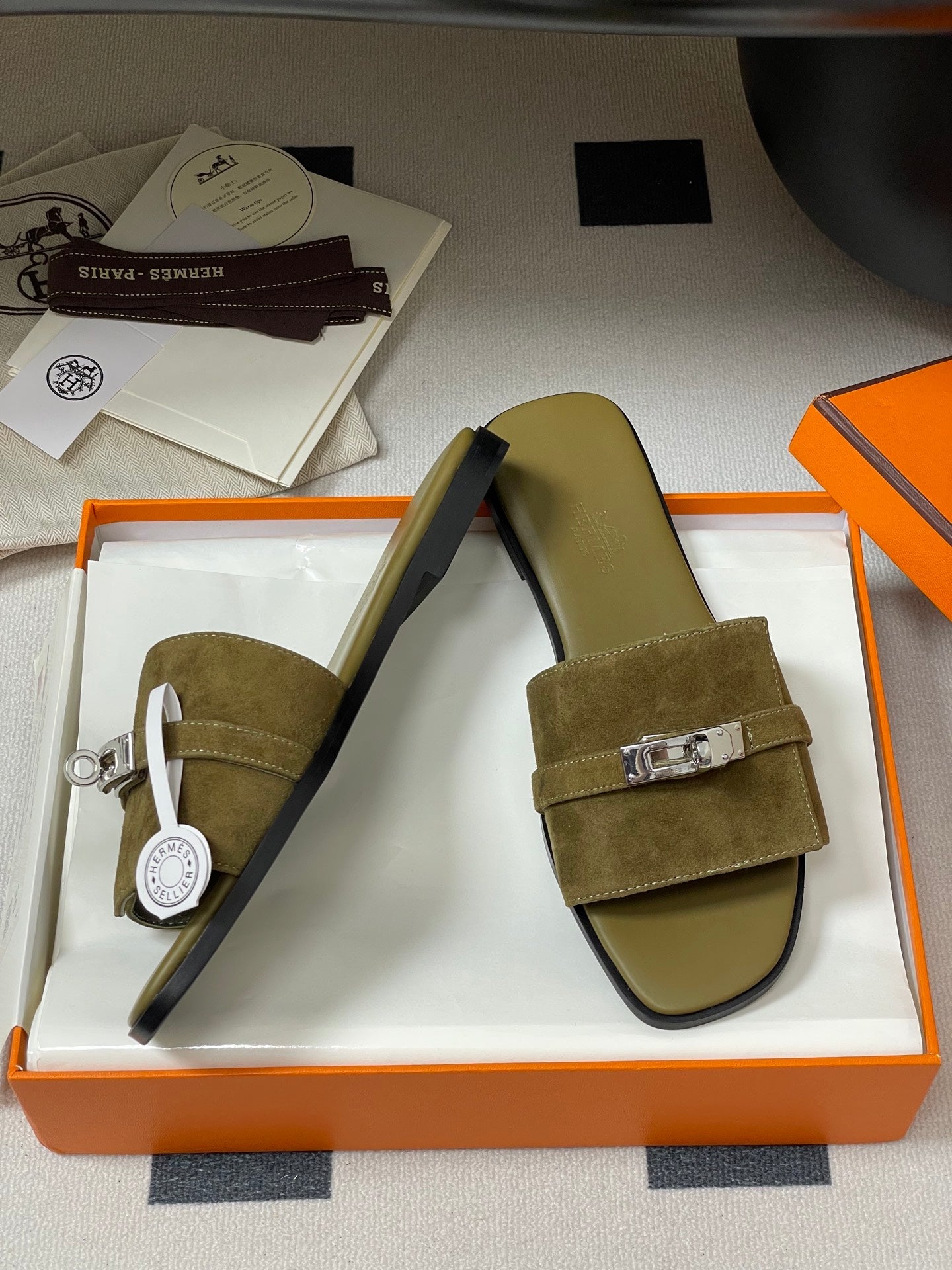 HM Giulia Sandals Moss Brown Calfskin 314024