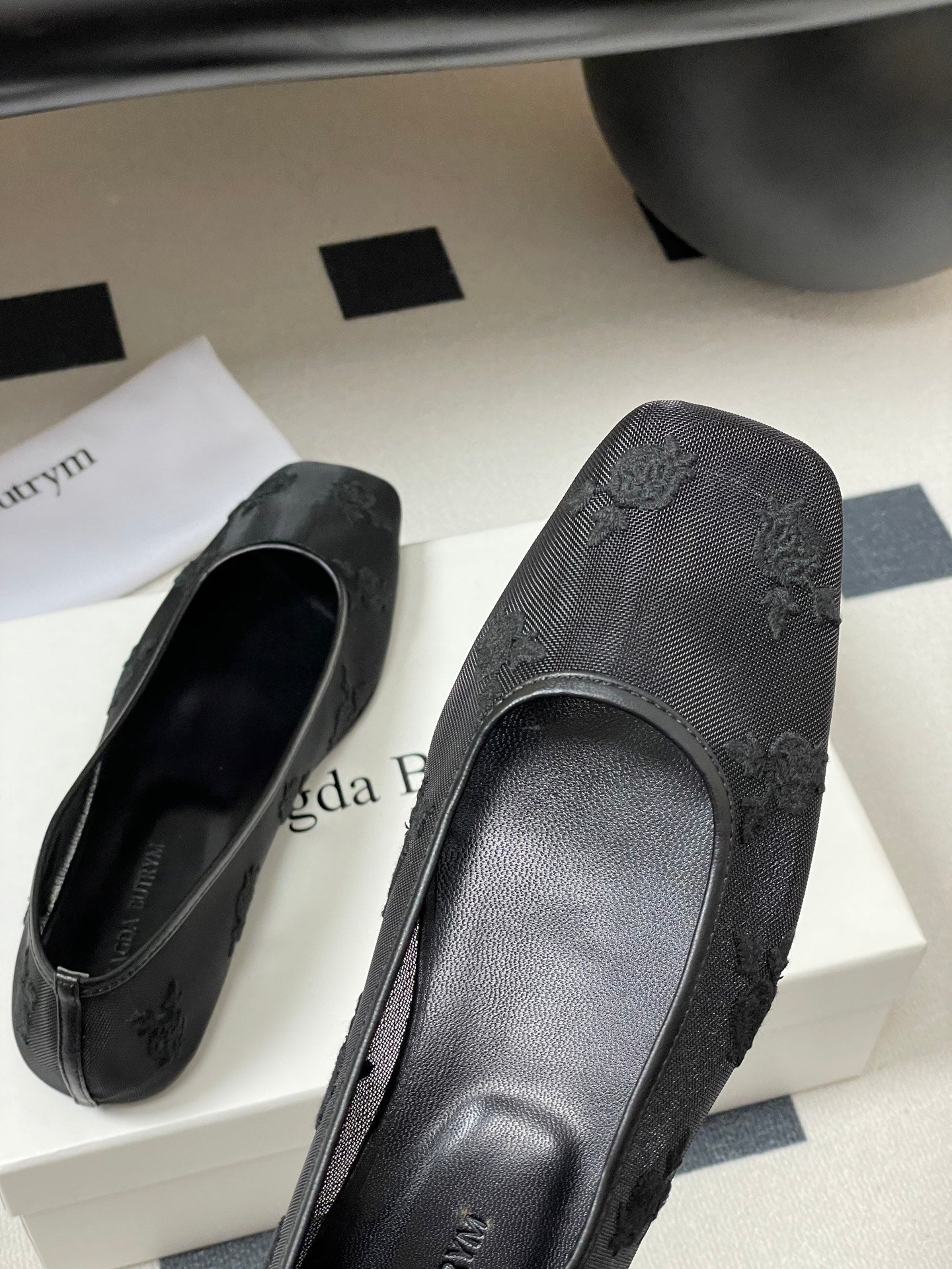 Manolo 25 Ballet Flats Black Mesh Fabric 319742