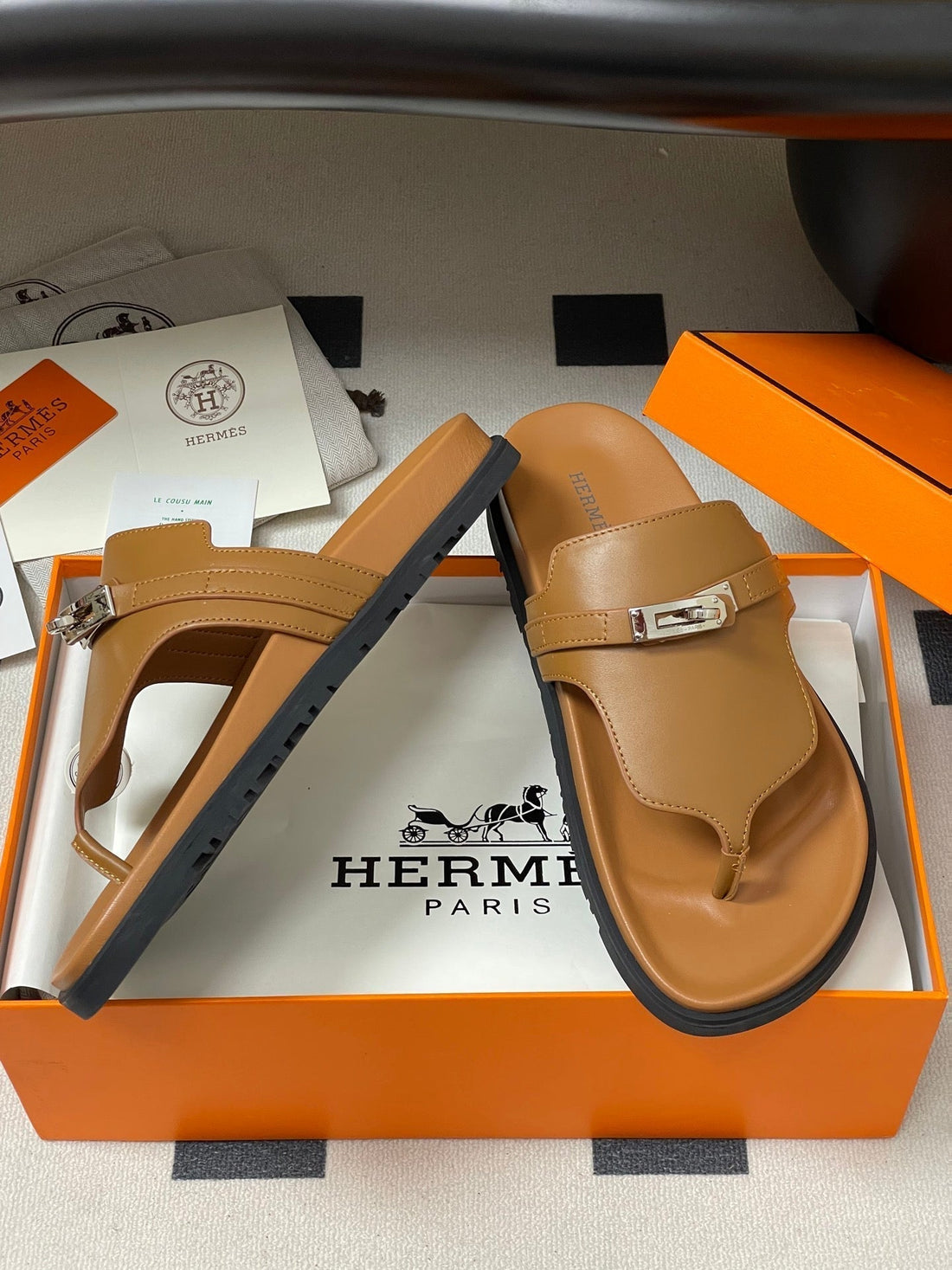 HM Empire Sandal Brown Cowhide 377540