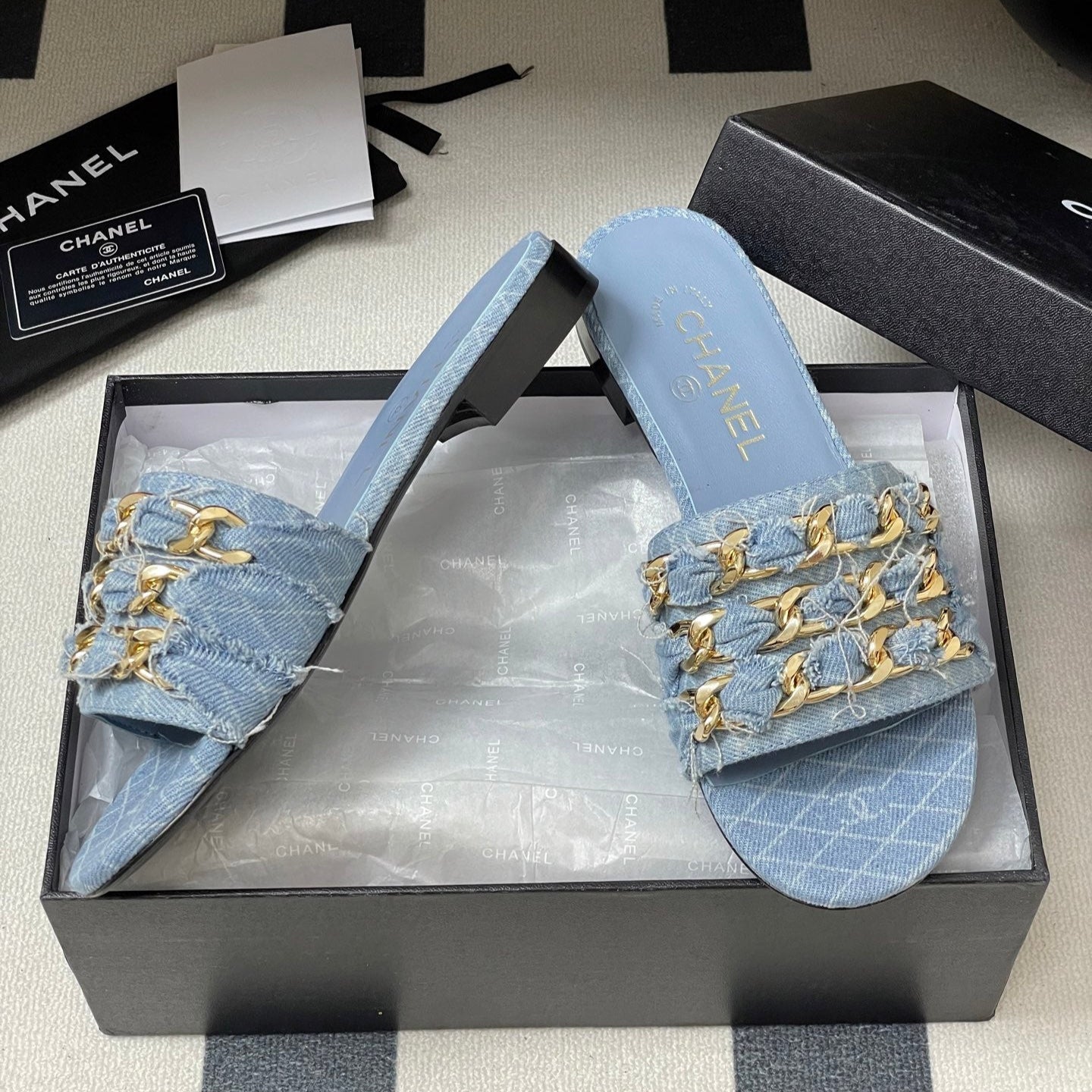 CC 25 Flats Slippers Blue Sheepskin 364722