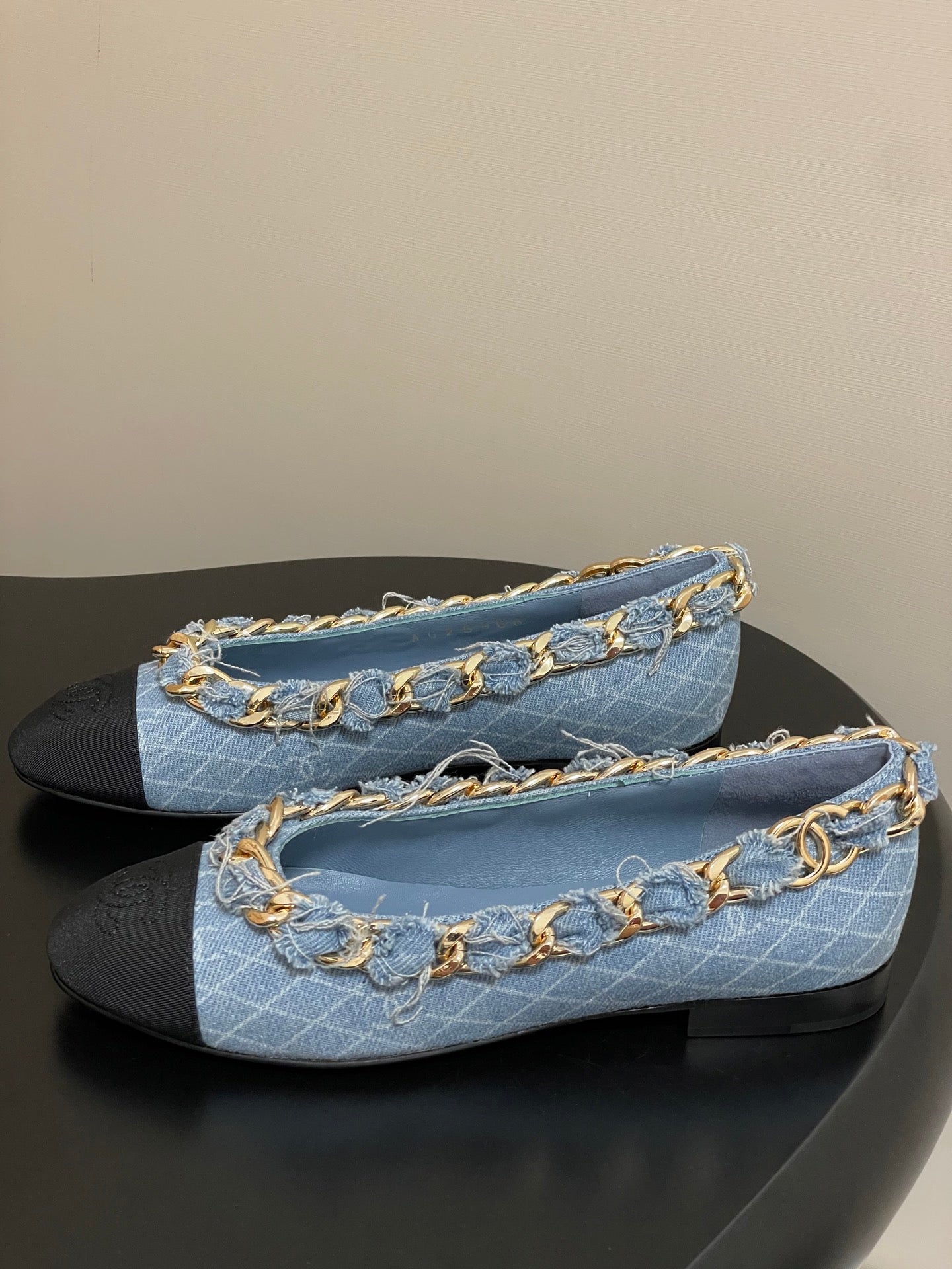 Chanel 25A Ballet Flats Big Chain Double C Blue Denim Sheepskin 393817