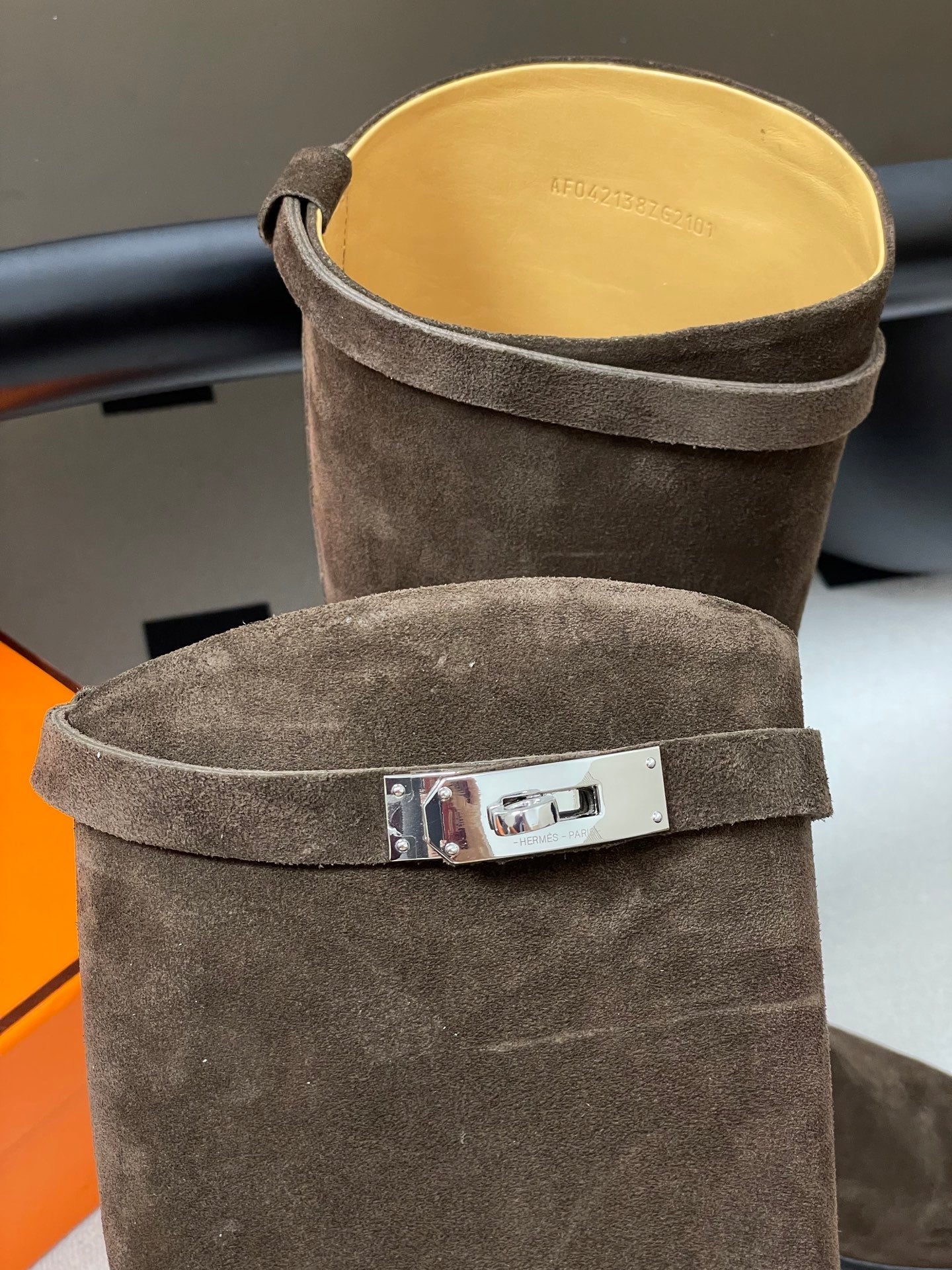 HM Jumping Boots Dark Brown Kelly Buckle Suede 423265