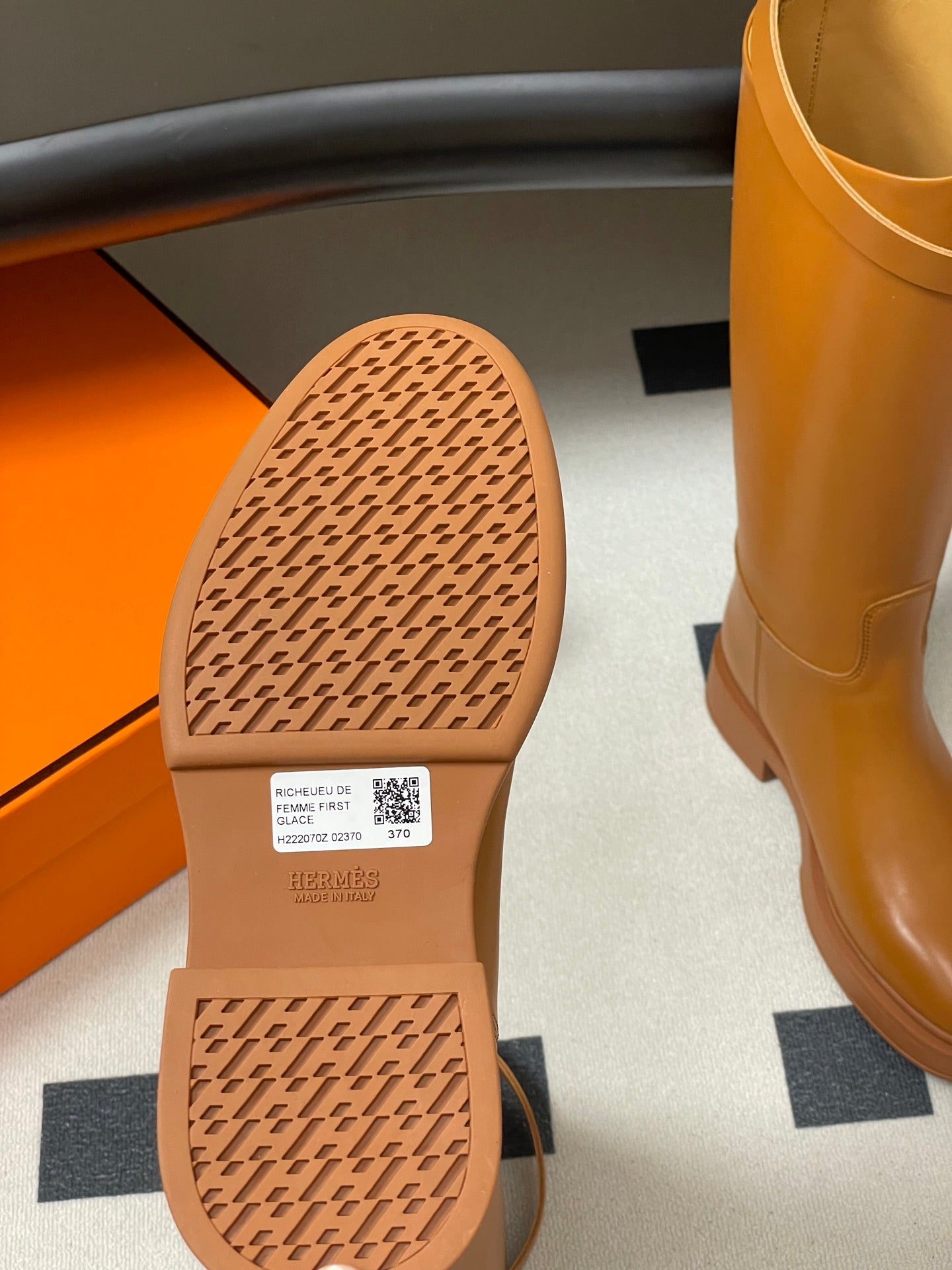 HM Jumping Boots Caramel Brown Kelly Buckle Cowhide Leather