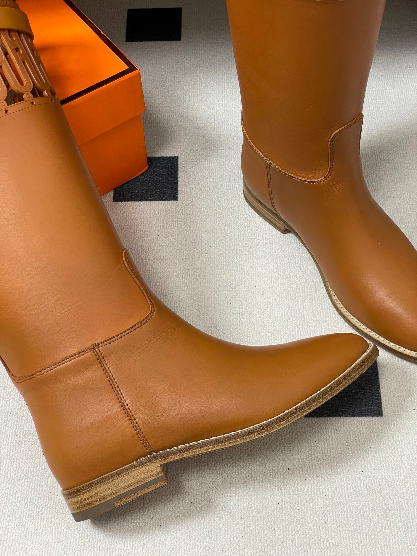 HM Jumping Boots Caramel Brown Kelly Buckle Calfskin 423263