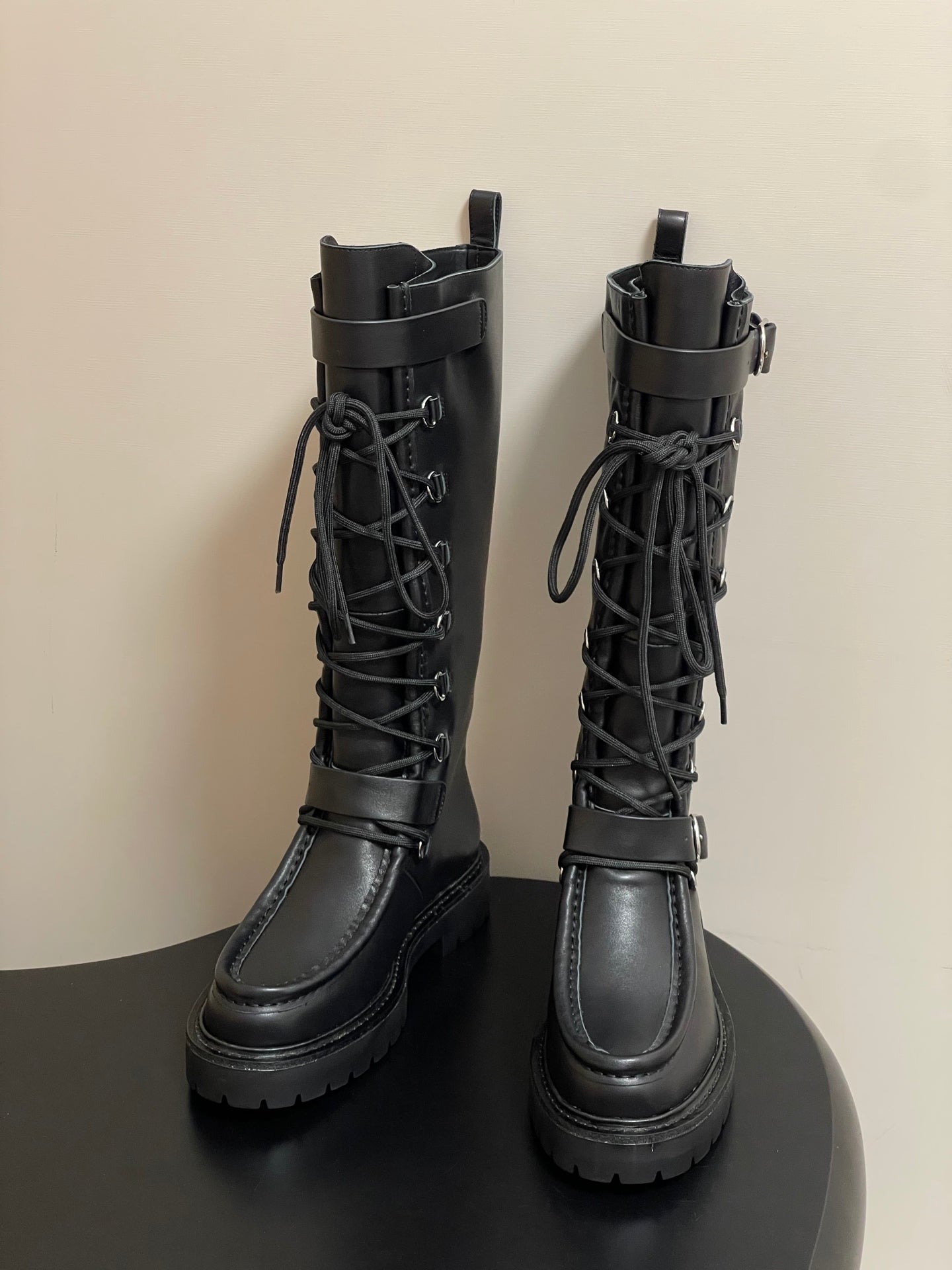 HM lace up boots belt buckle black leather