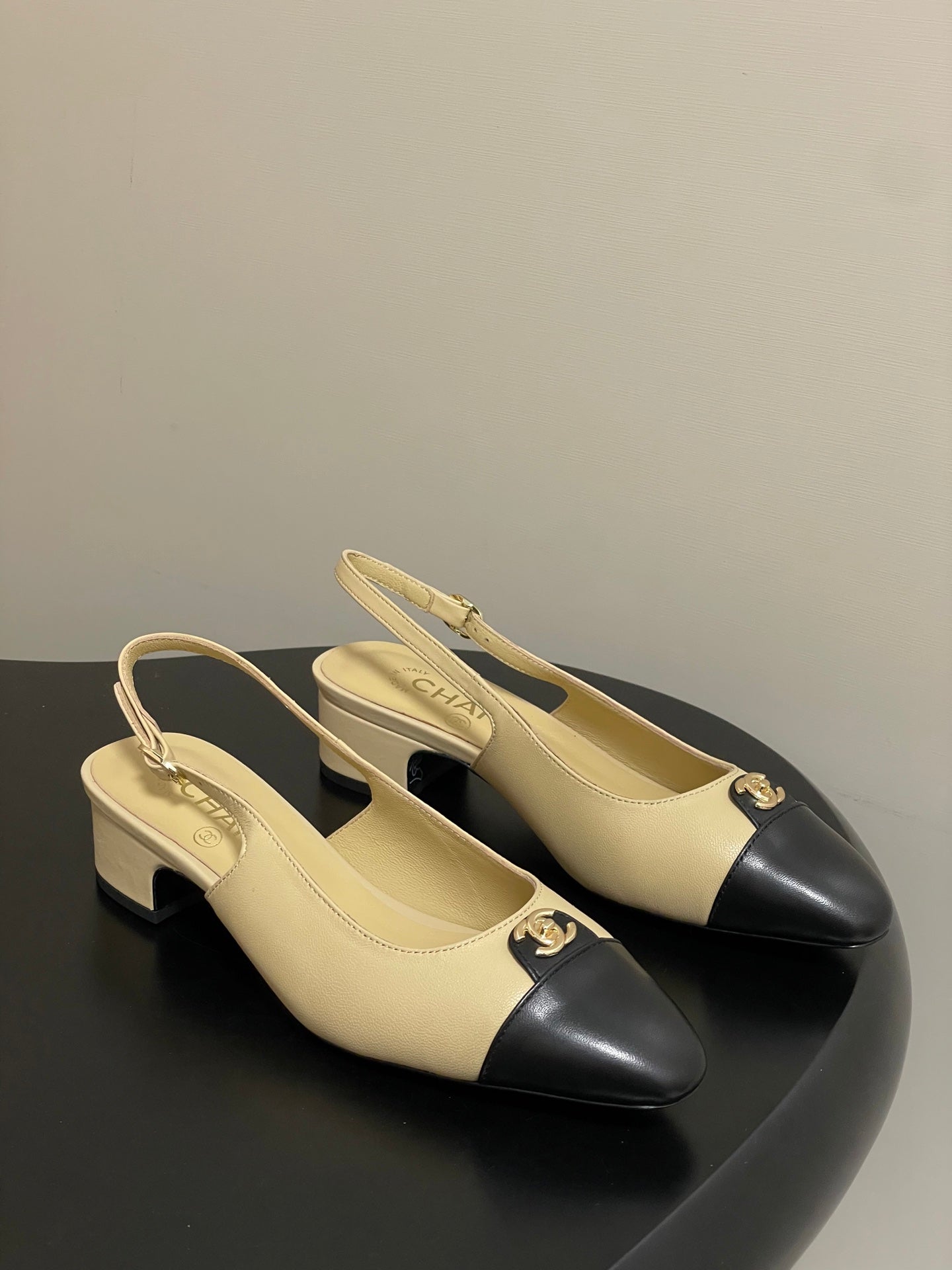 Chanel 25 Slingback 30mm Beige Black Lambskin 473213