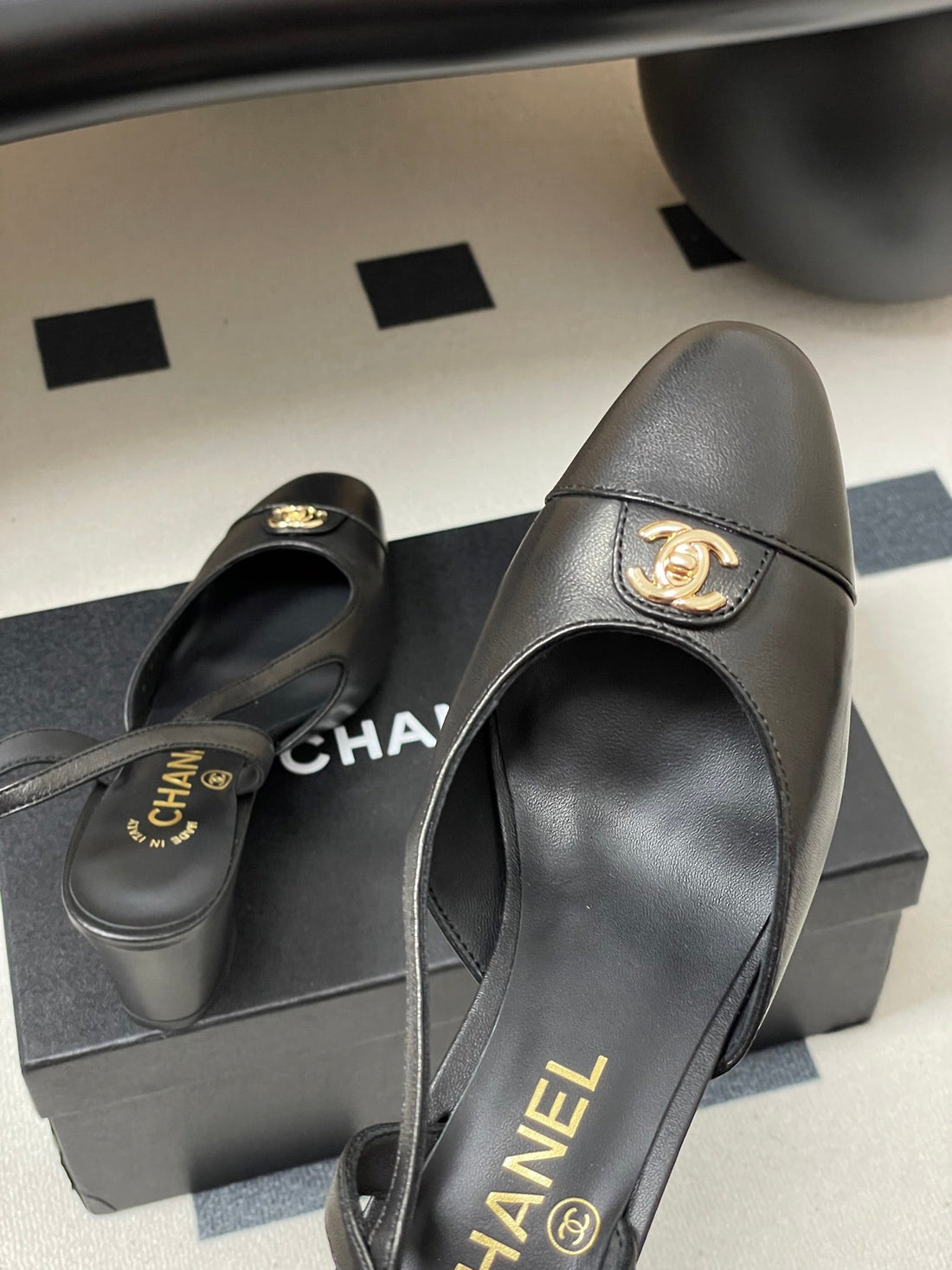 Chanel 25 Slingback 50mm Black Lambskin 473218