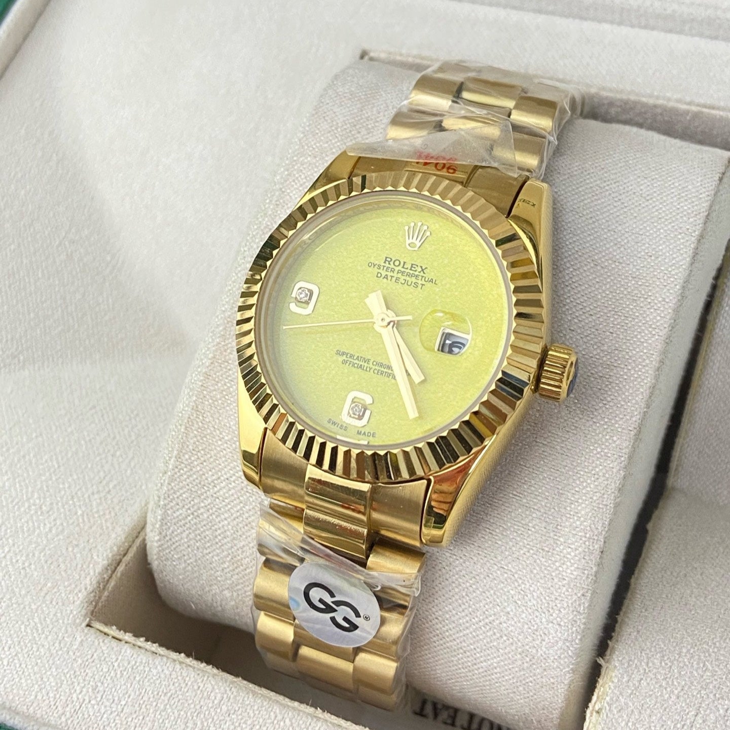 Rolex Datejust 31mm Gold Yellow Dial