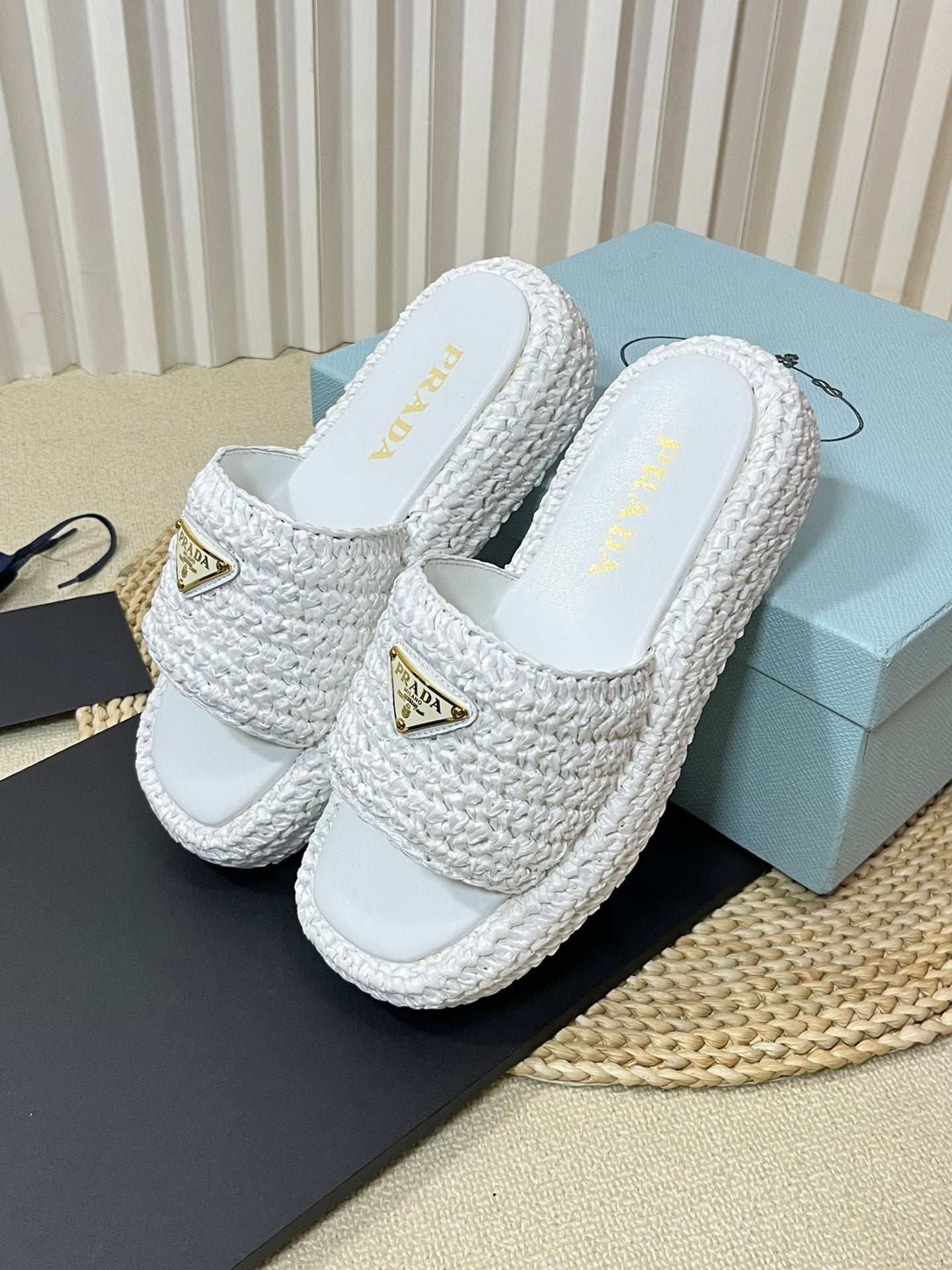 PRA CROCHET FLATFORM SLIDES WHITE RAFFIA