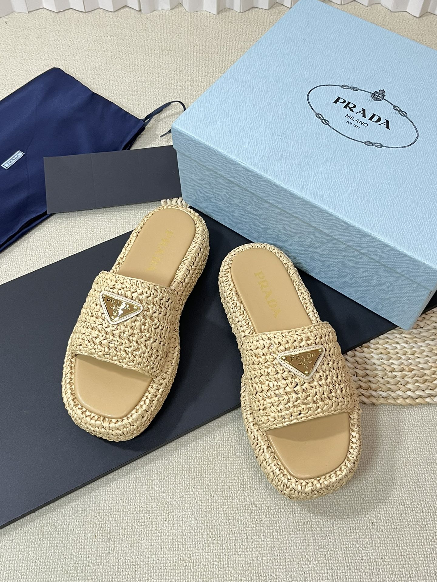 Crochet Flatform Slides 40 Beige