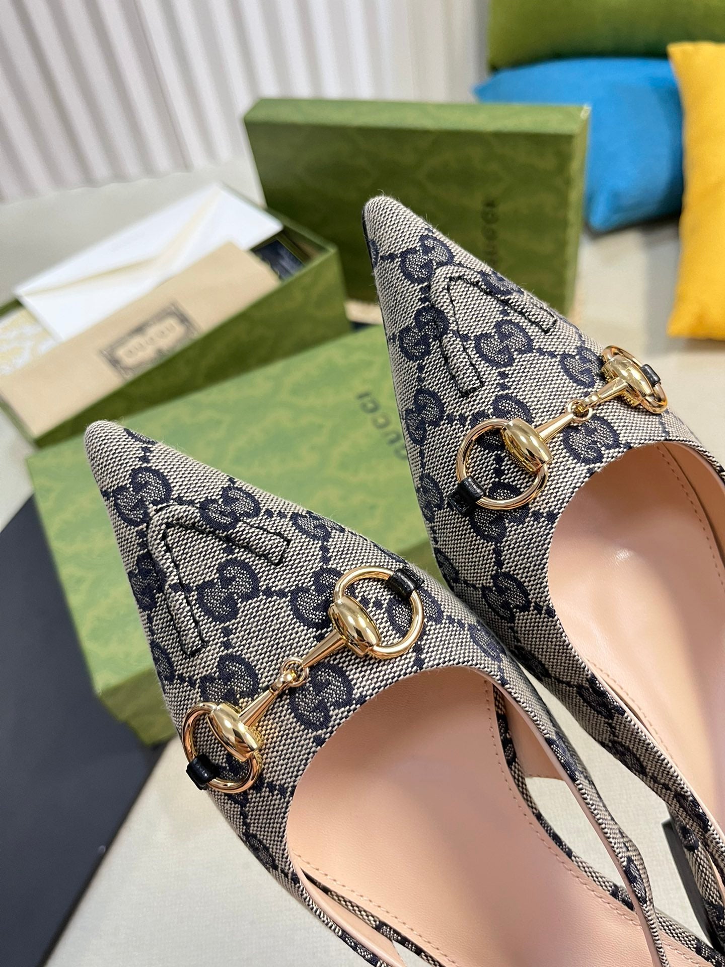 GC Horsebit Slingback Pump 10mm Beige mix Blue Canvas Sheepskin 294553