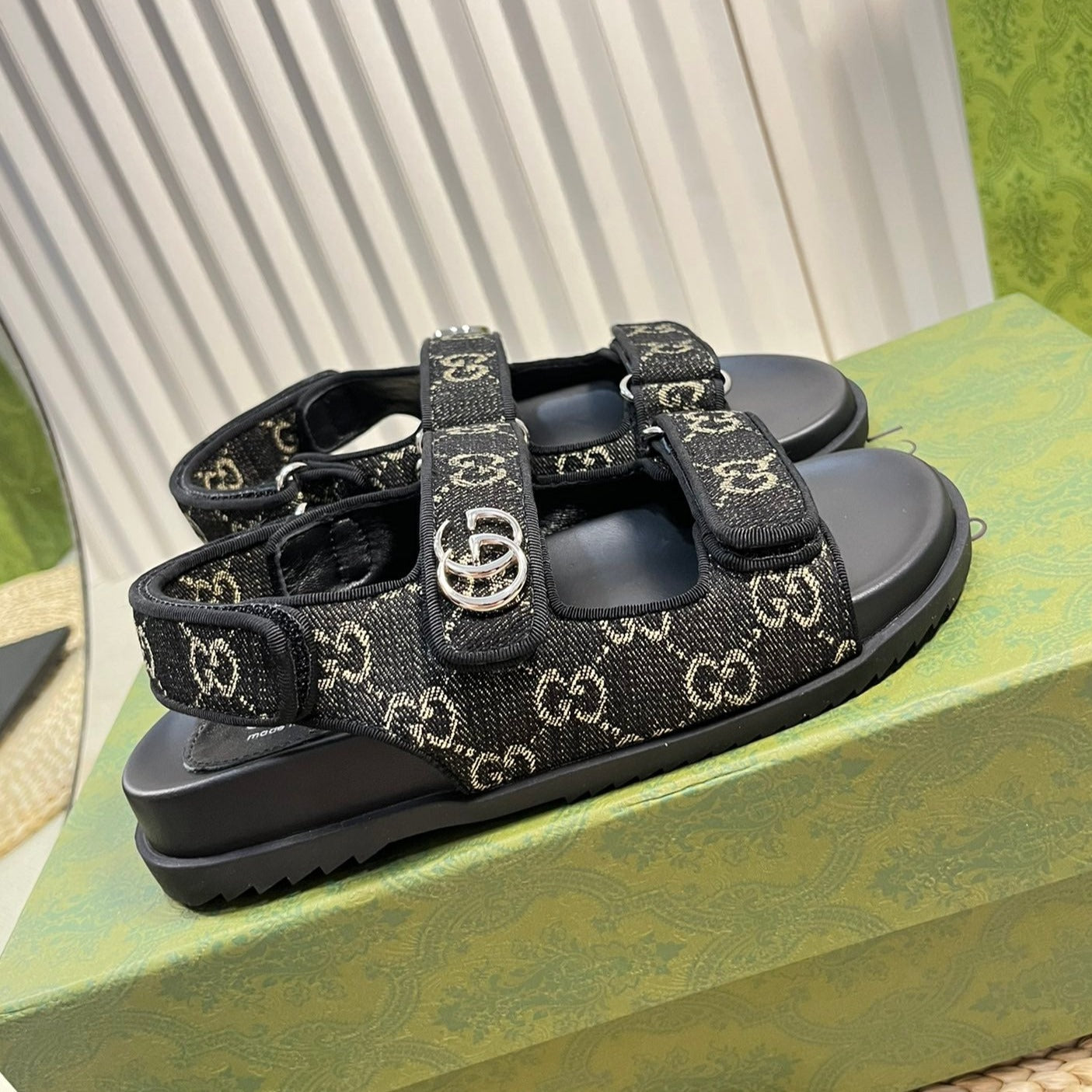 GG  Sandal With Double G Black Caro