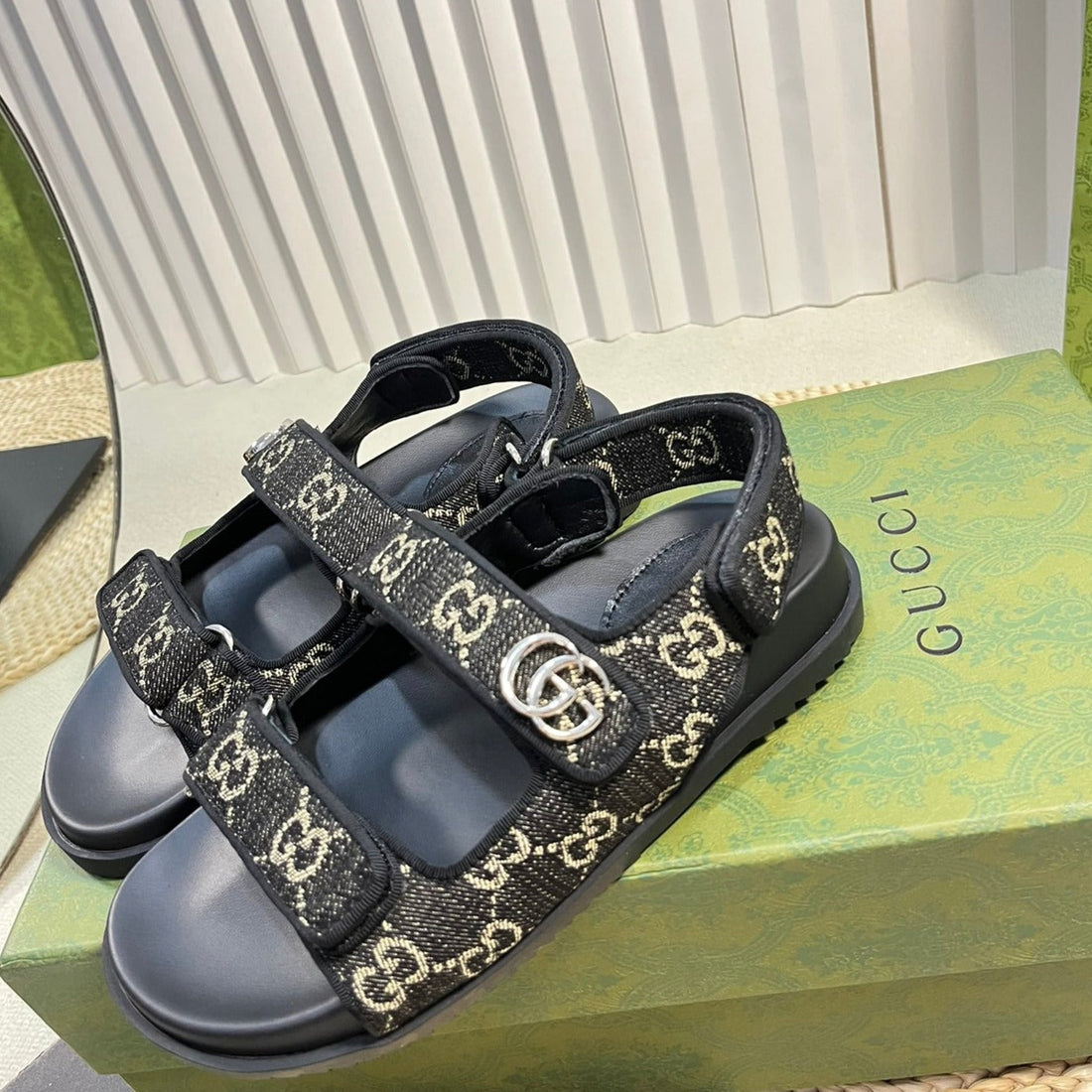 GG  Sandal With Double G Black Caro
