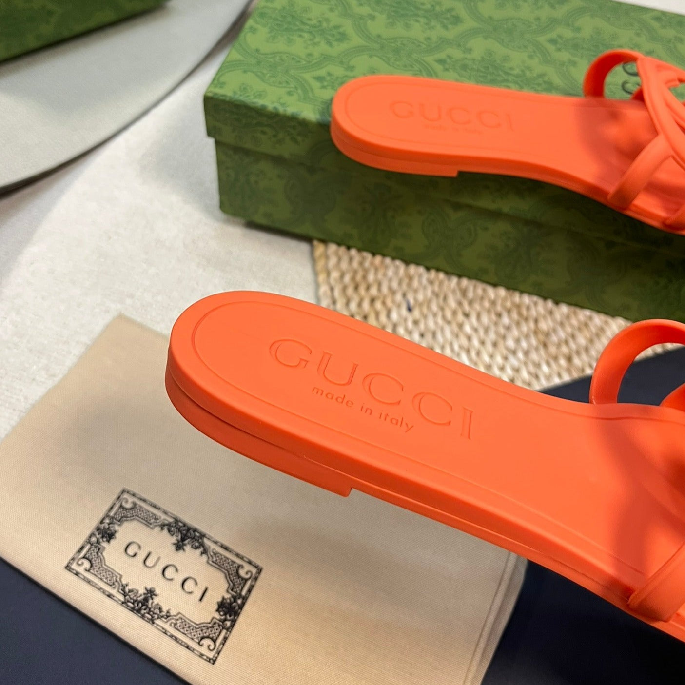 GG Rubber Slide Orange Tiger