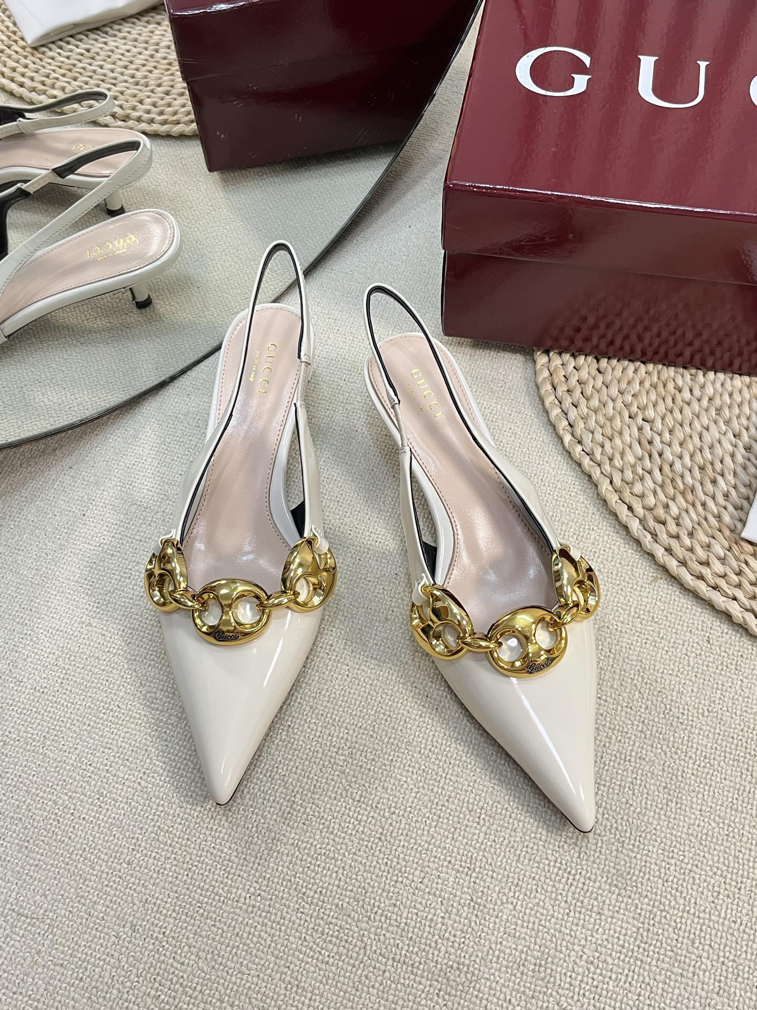 GC Slingbacks With Marina Chain 50mm White Patent Leather 294583