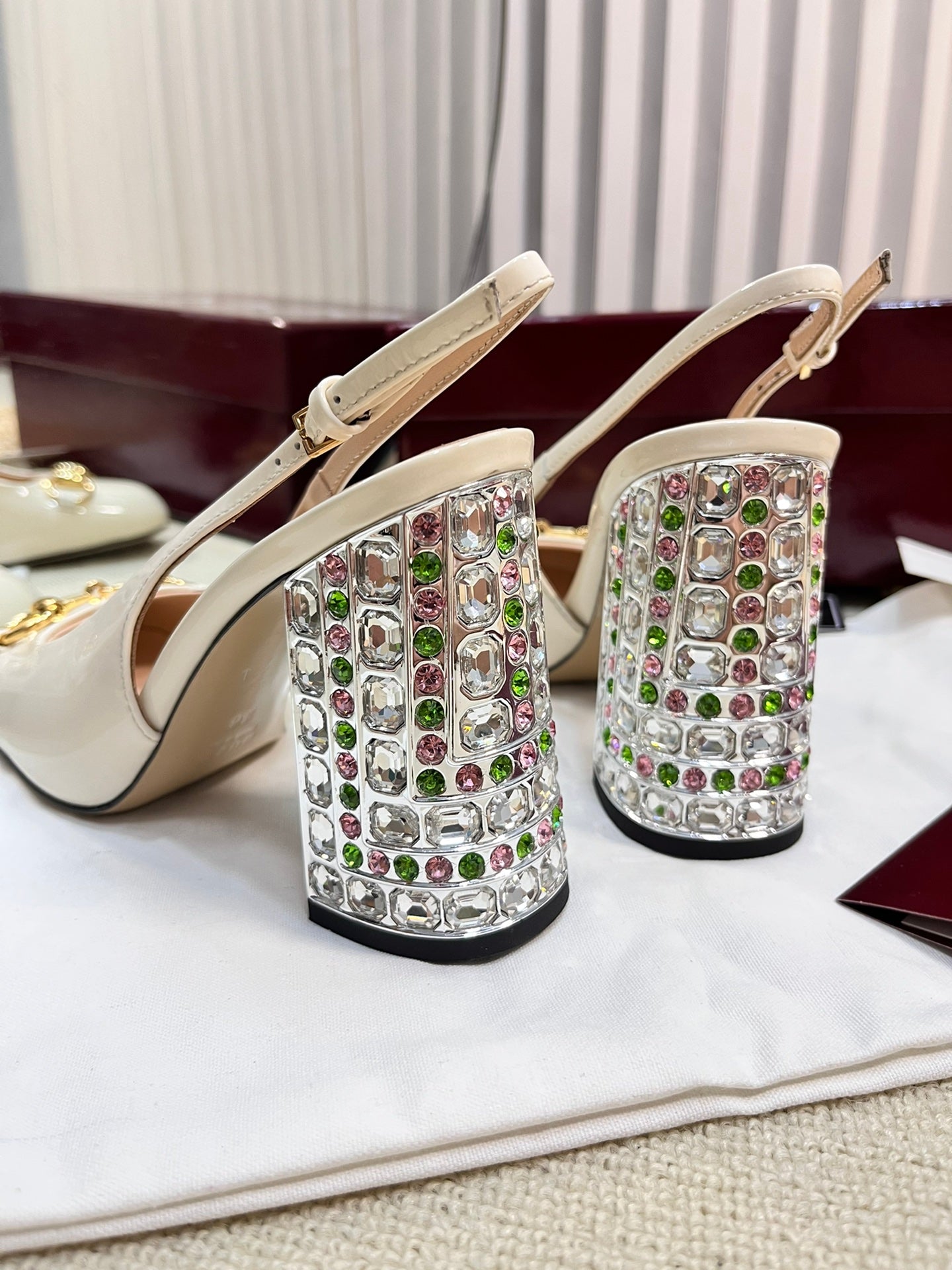 GC Horsebit Slingback with Crystal 95mm Ivory Patent Leather 294595