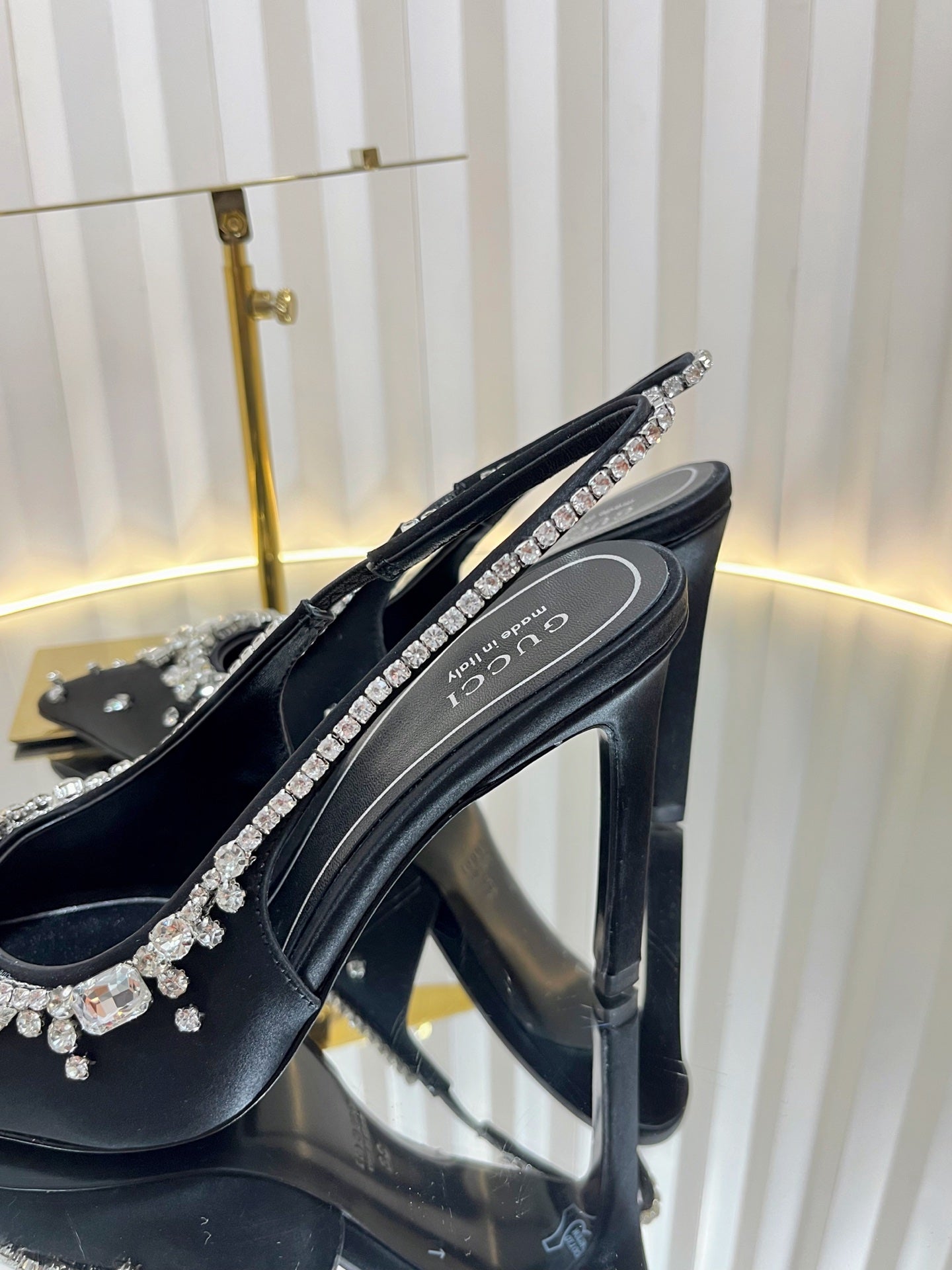 GC 2025 Crystal Embellished High Heels Slingbacks Black Silk Sheepskin 294523