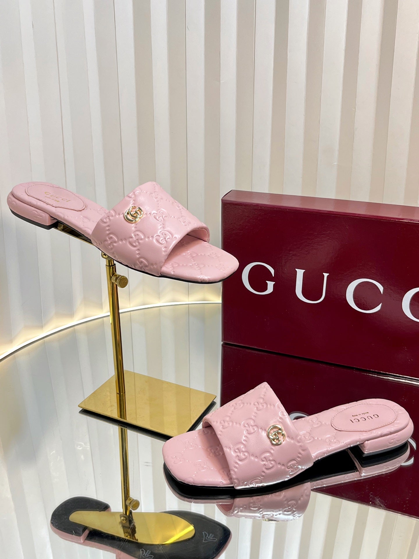 GC Double G Slide Sandals Pink Embossed Leather 294633