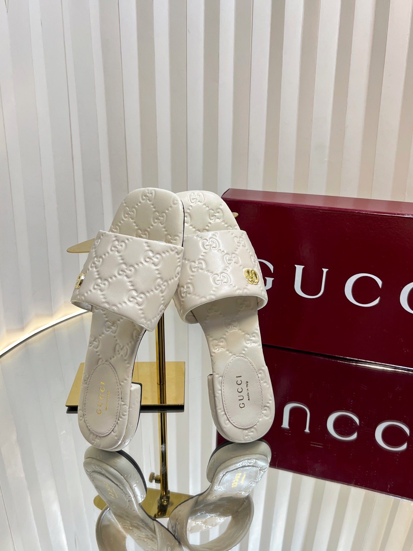 GC Double G Slide Sandals White Embossed Leather 294635