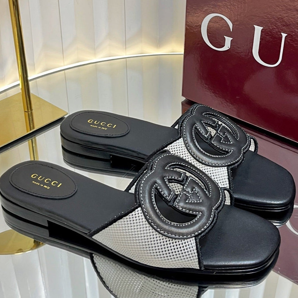 GC 25 Interlocking G Slide Sandal Black Canvas Cowhide 294648