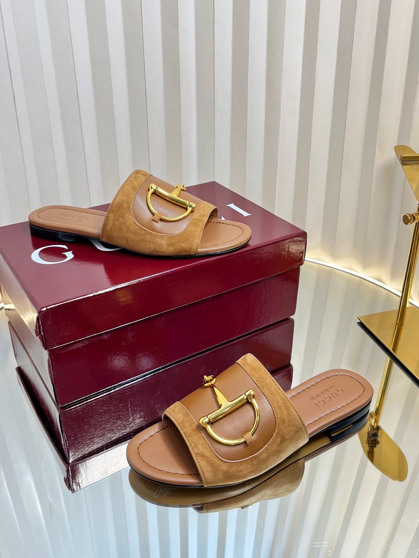 GC 25 Horsebit Sandals 10mm Brown Suede Sheepskin 294650