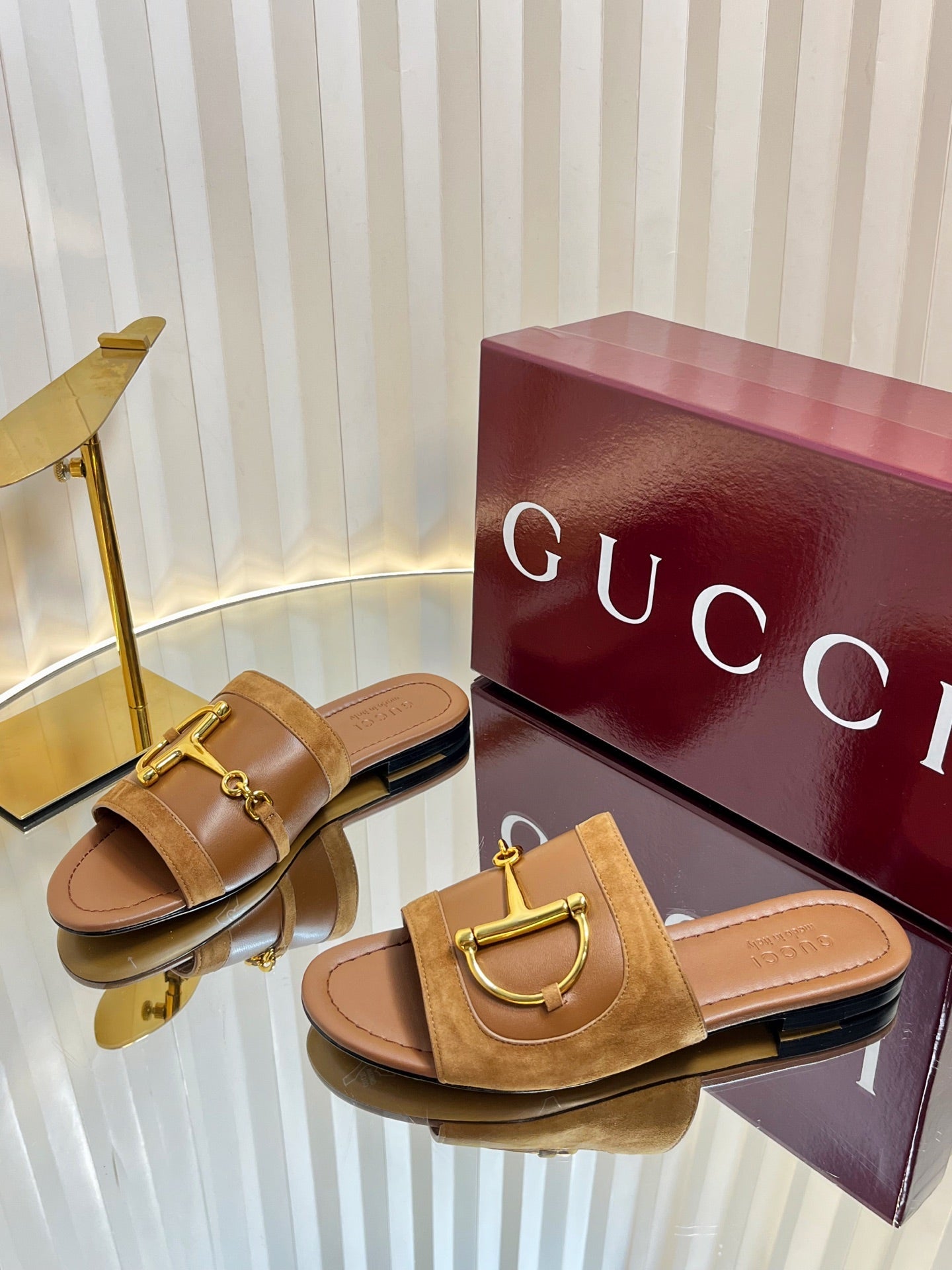 GC 25 Horsebit Sandals 10mm Brown Suede Sheepskin 294650