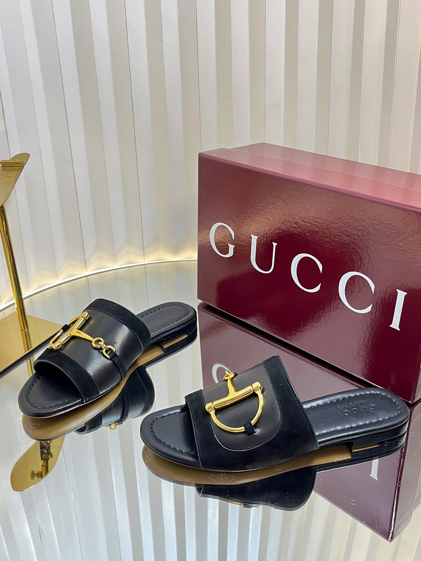 GC 25 Horsebit Sandals 10mm Black Suede Sheepskin 294652