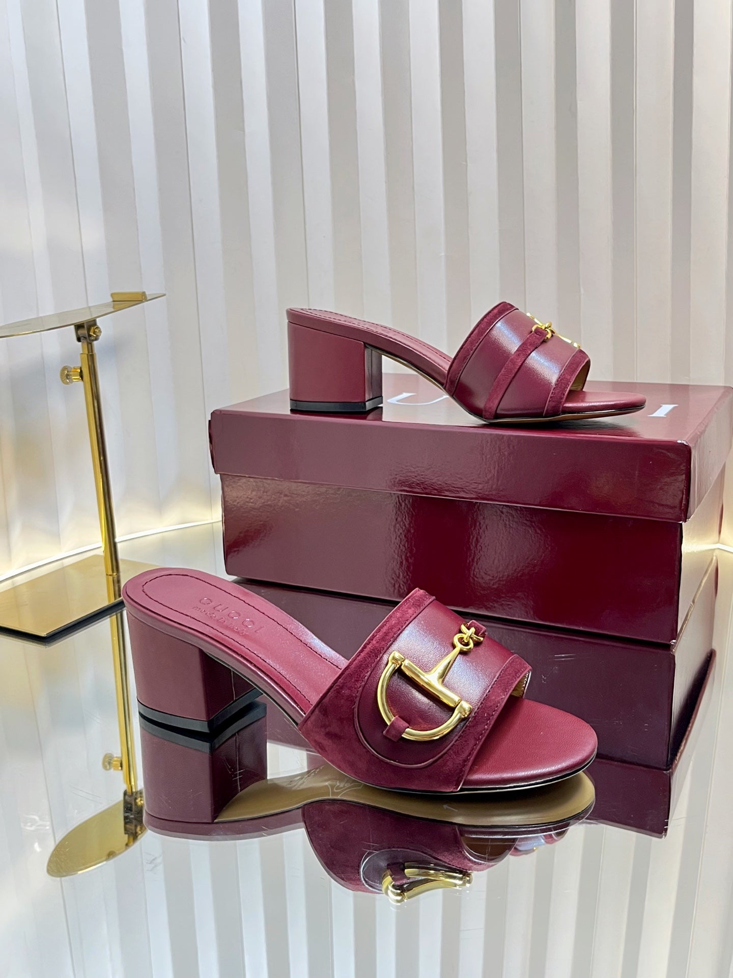 GC 25 Horsebit Sandals 50mm Red Suede Sheepskin 294653