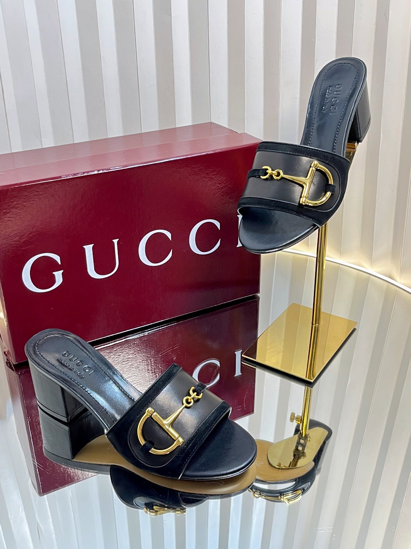 GC 25 Horsebit Sandals 50mm Black Suede Sheepskin 294656