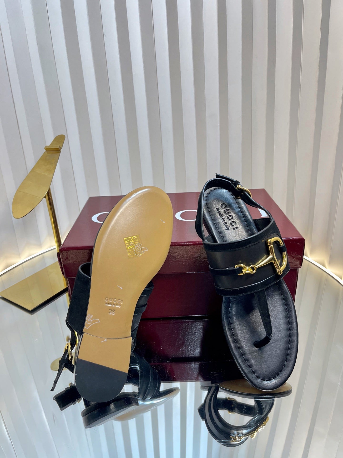 GC 25 Thong Sandal Black Suede Sheepskin 294660