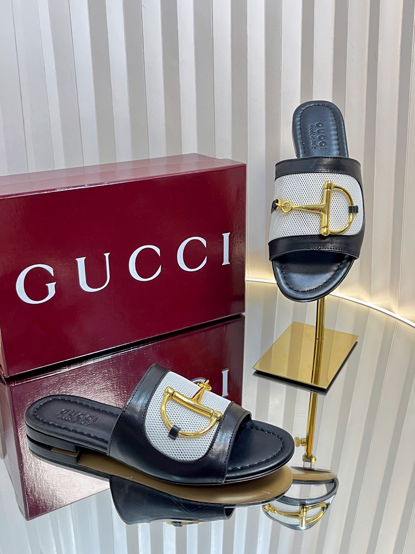 GC 25 Horsebit GG Sandals Black Canvas Sheepskin 294664