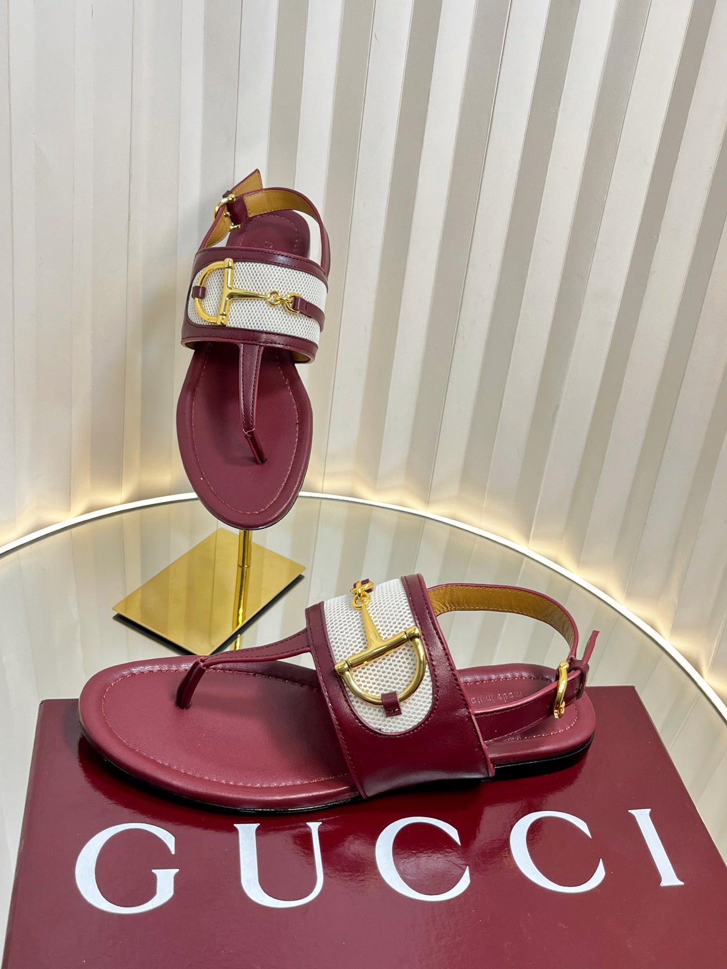 GC 25 Thong Sandal Red Canvas Sheepskin 294669