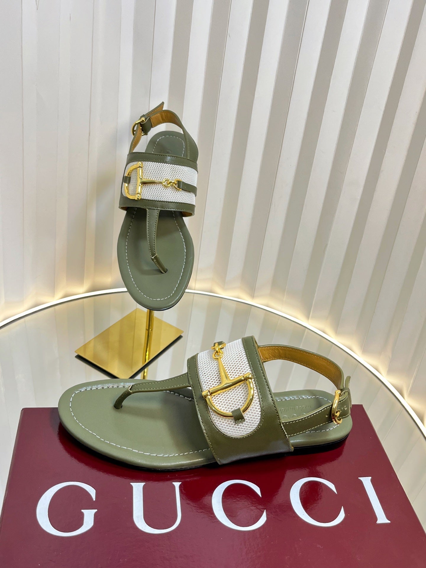 GC 25 Thong Sandal Dark Green Canvas Sheepskin 294671