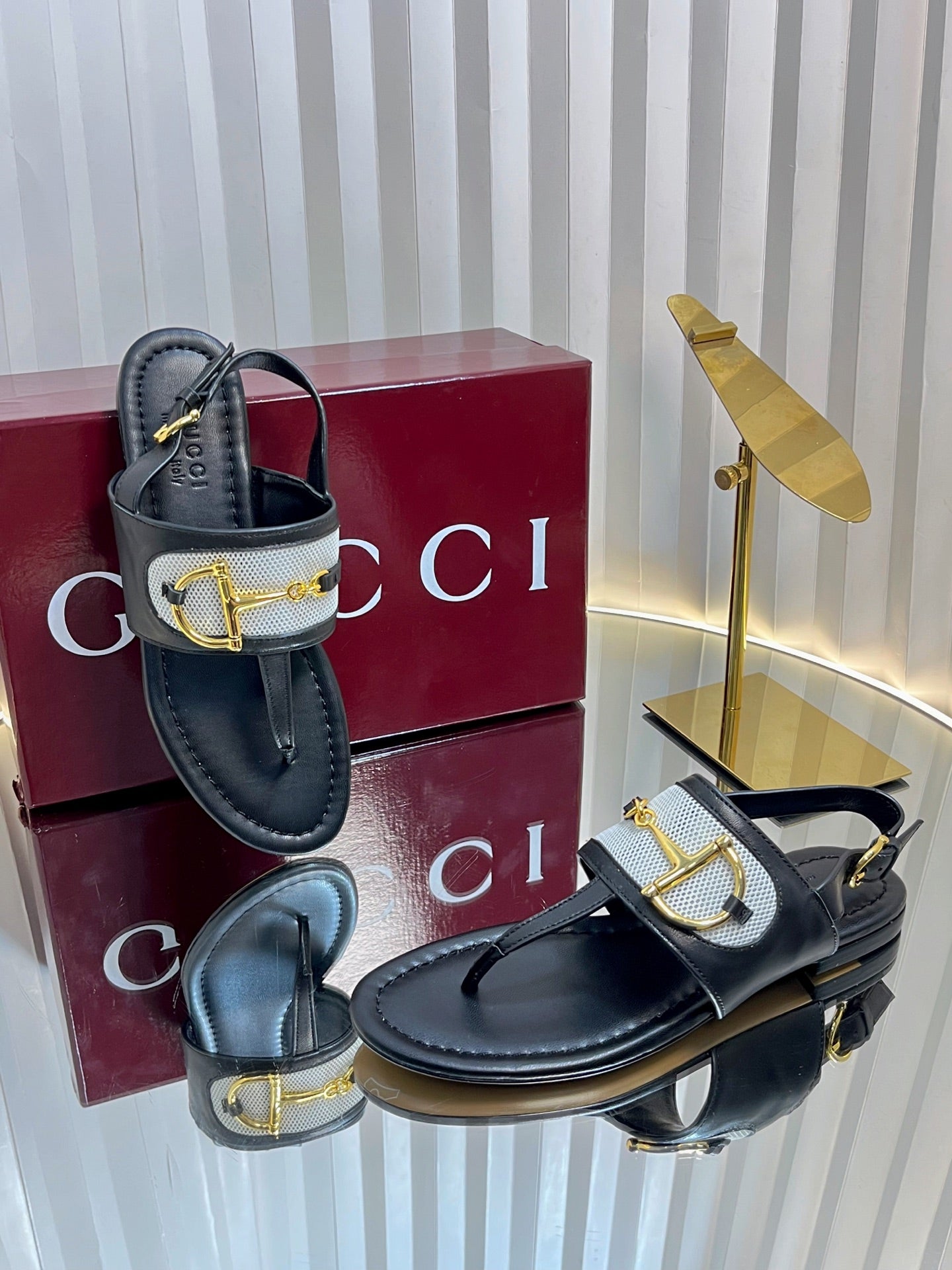 GC 25 Thong Sandal Black  Canvas Sheepskin 294672