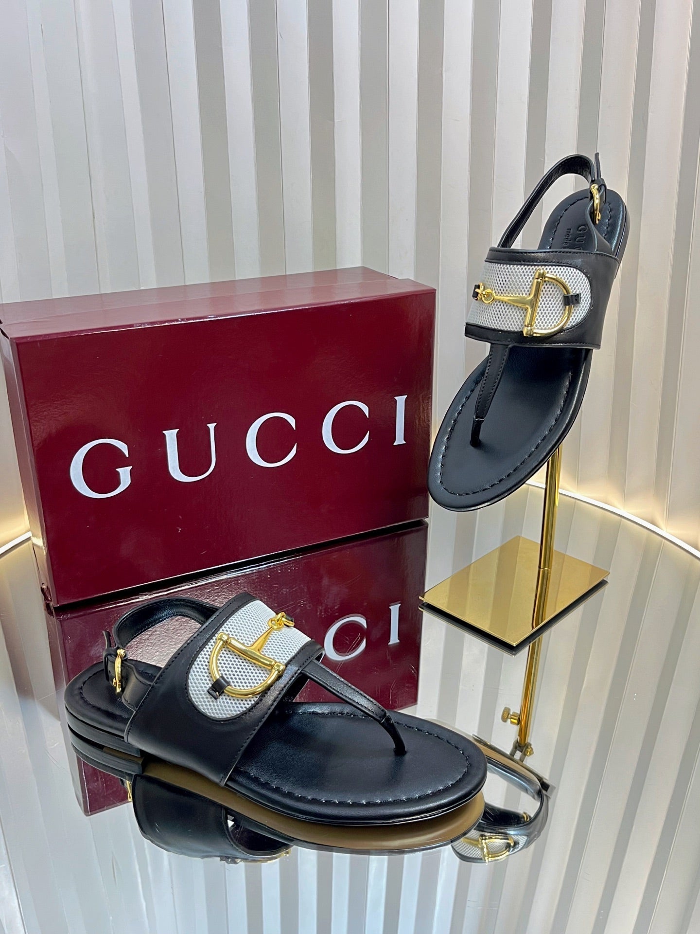 GC 25 Thong Sandal Black  Canvas Sheepskin 294672