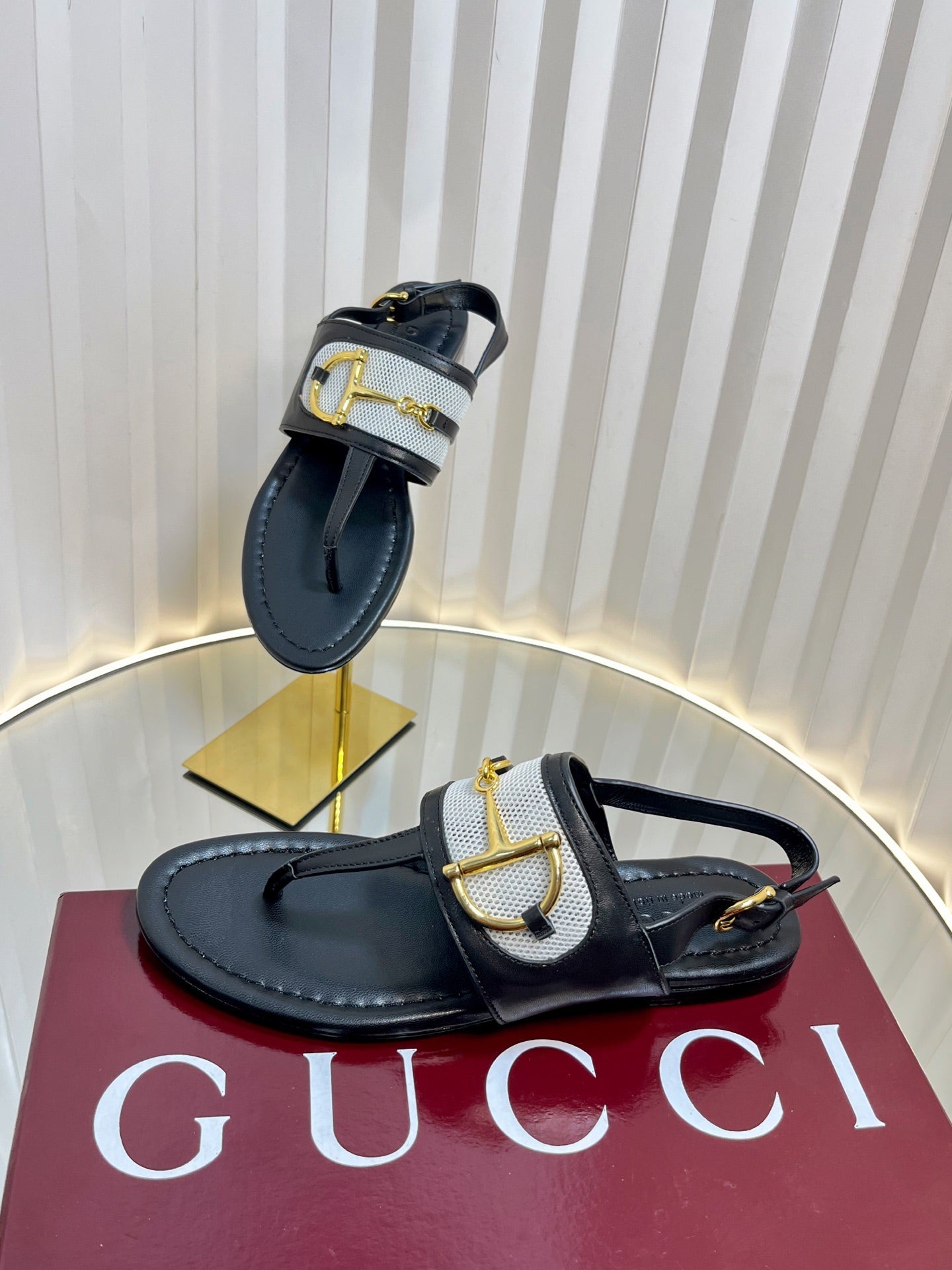 GC 25 Thong Sandal Black  Canvas Sheepskin 294672