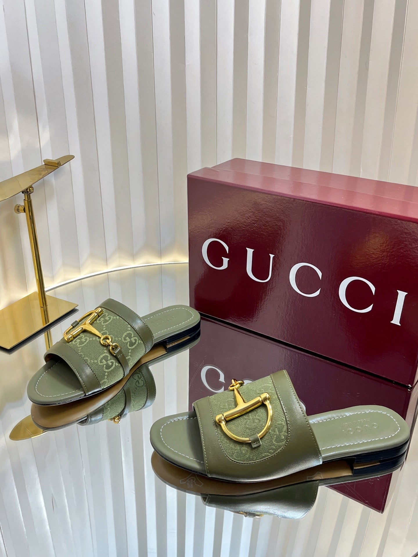 GC 25 Horsebit GG Sandals Dark Green Canvas 294675