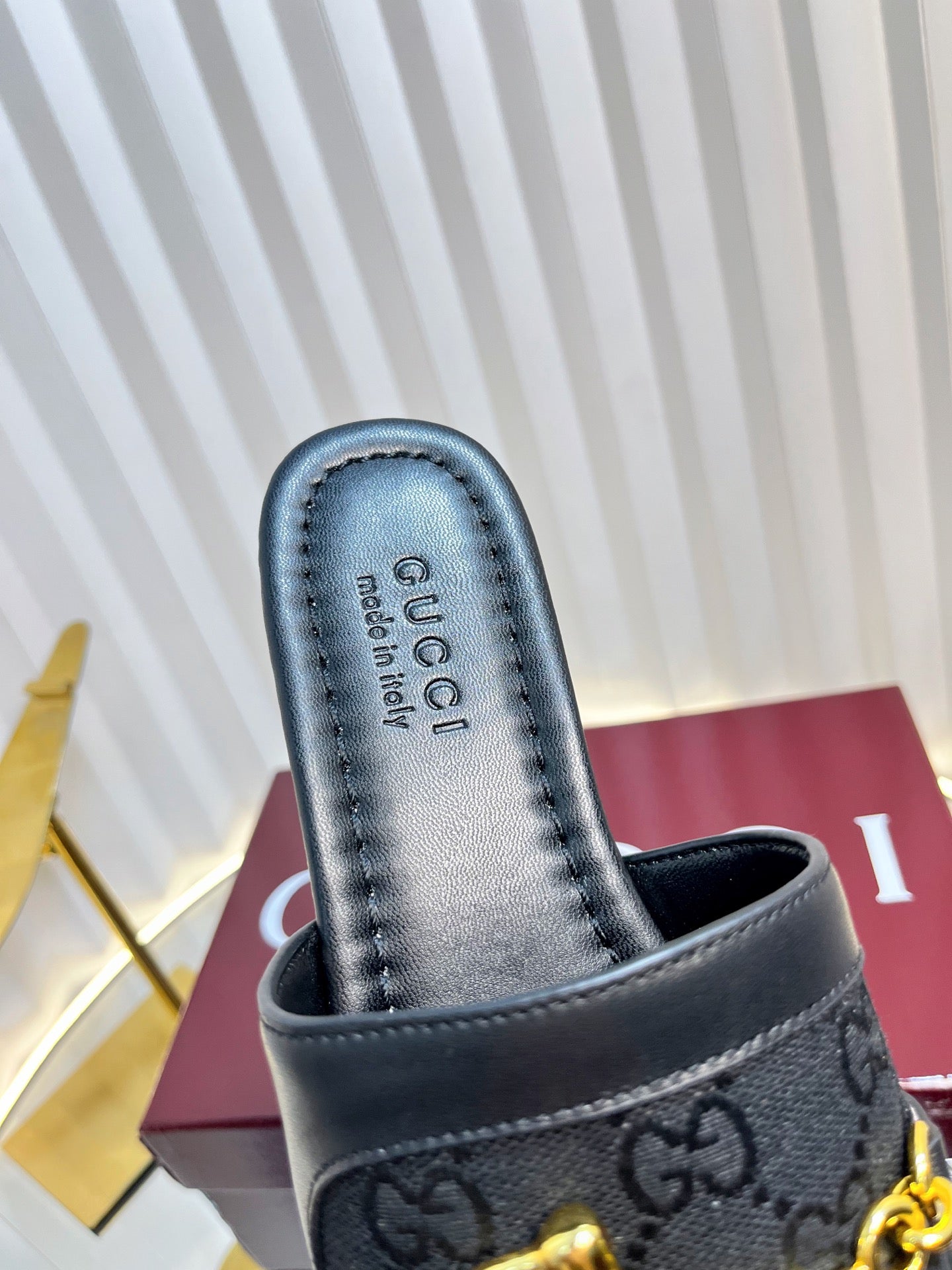 GC 25 Horsebit GG Sandals Black Canvas 294676