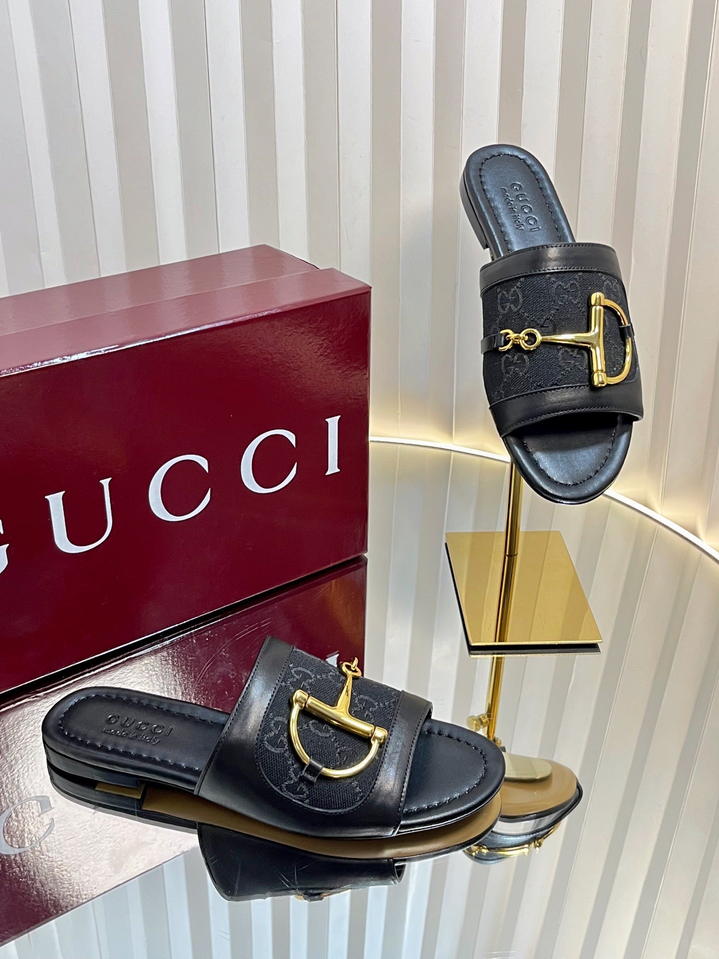 GC 25 Horsebit GG Sandals Black Canvas 294676