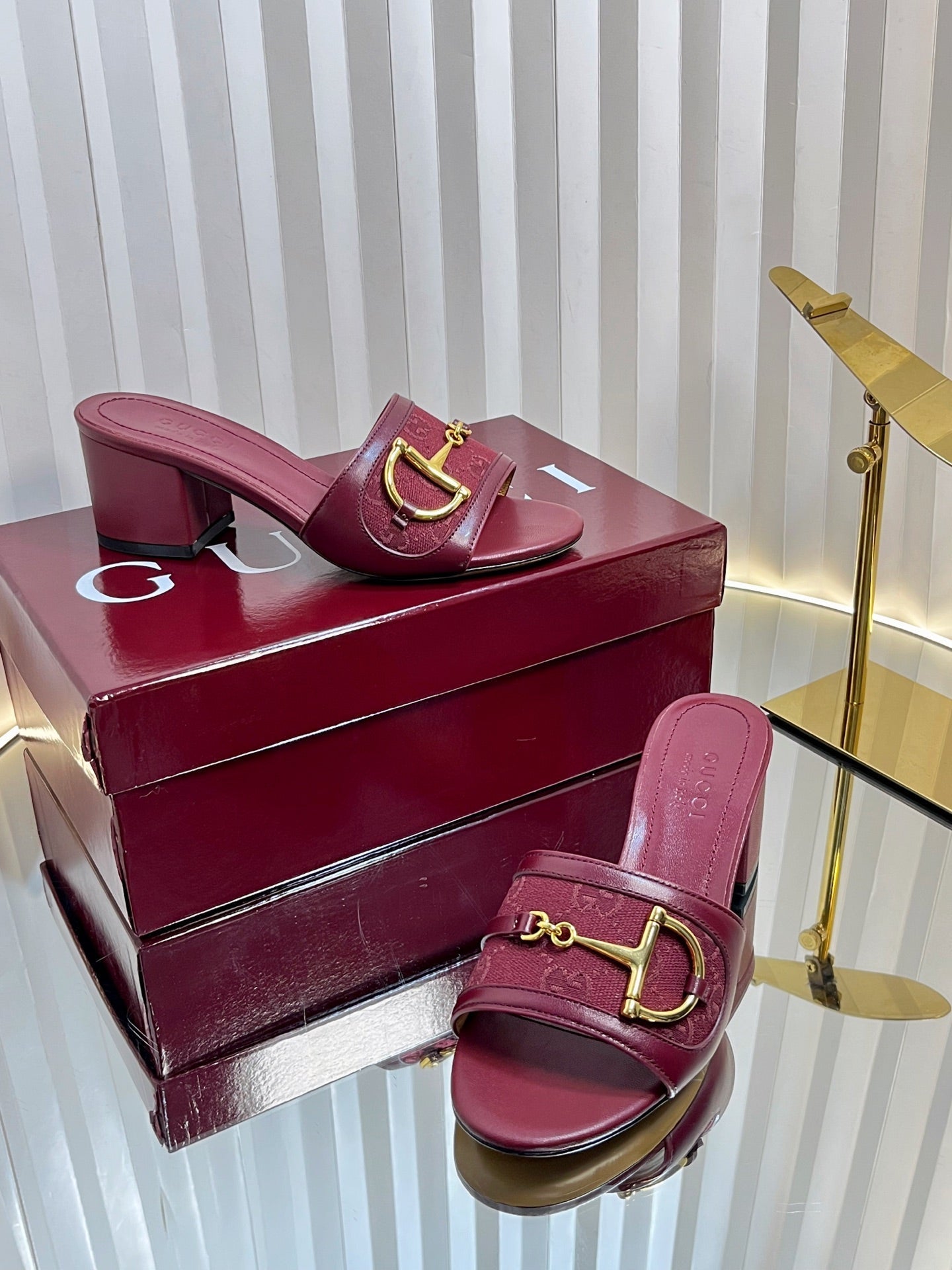 GC 25 Horsebit GG 50mm Sandals Red Canvas 294677